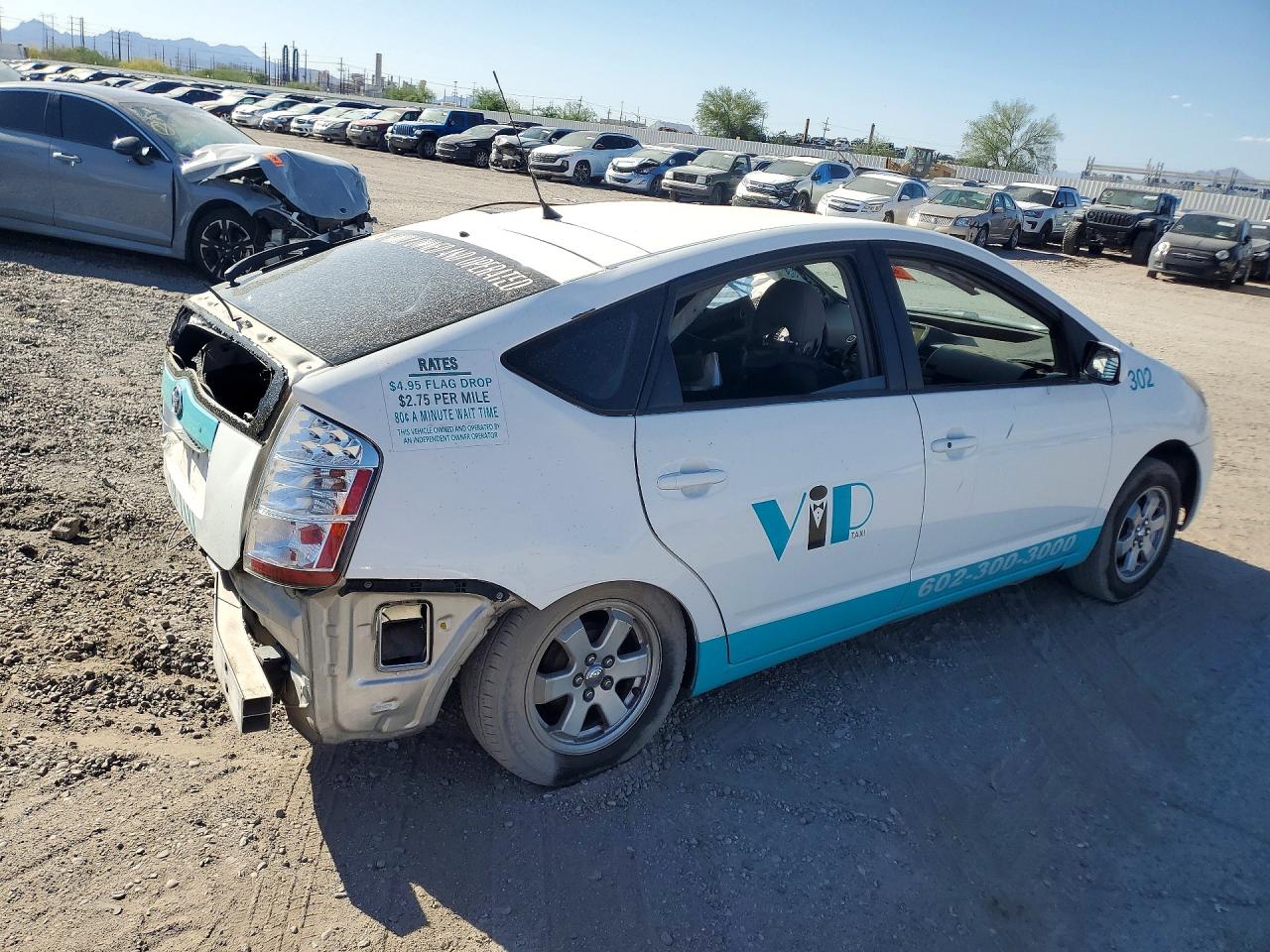 2006 Toyota Prius Base Белый vin: JTDKB20U567500995