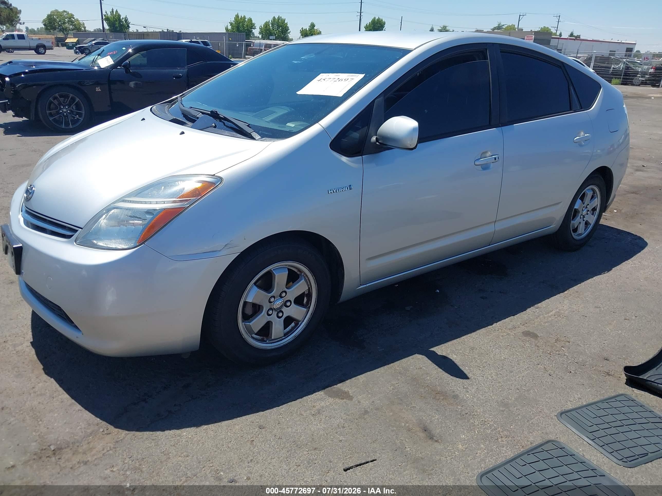 2006 Toyota Prius   Silver vin: JTDKB20U567502715
