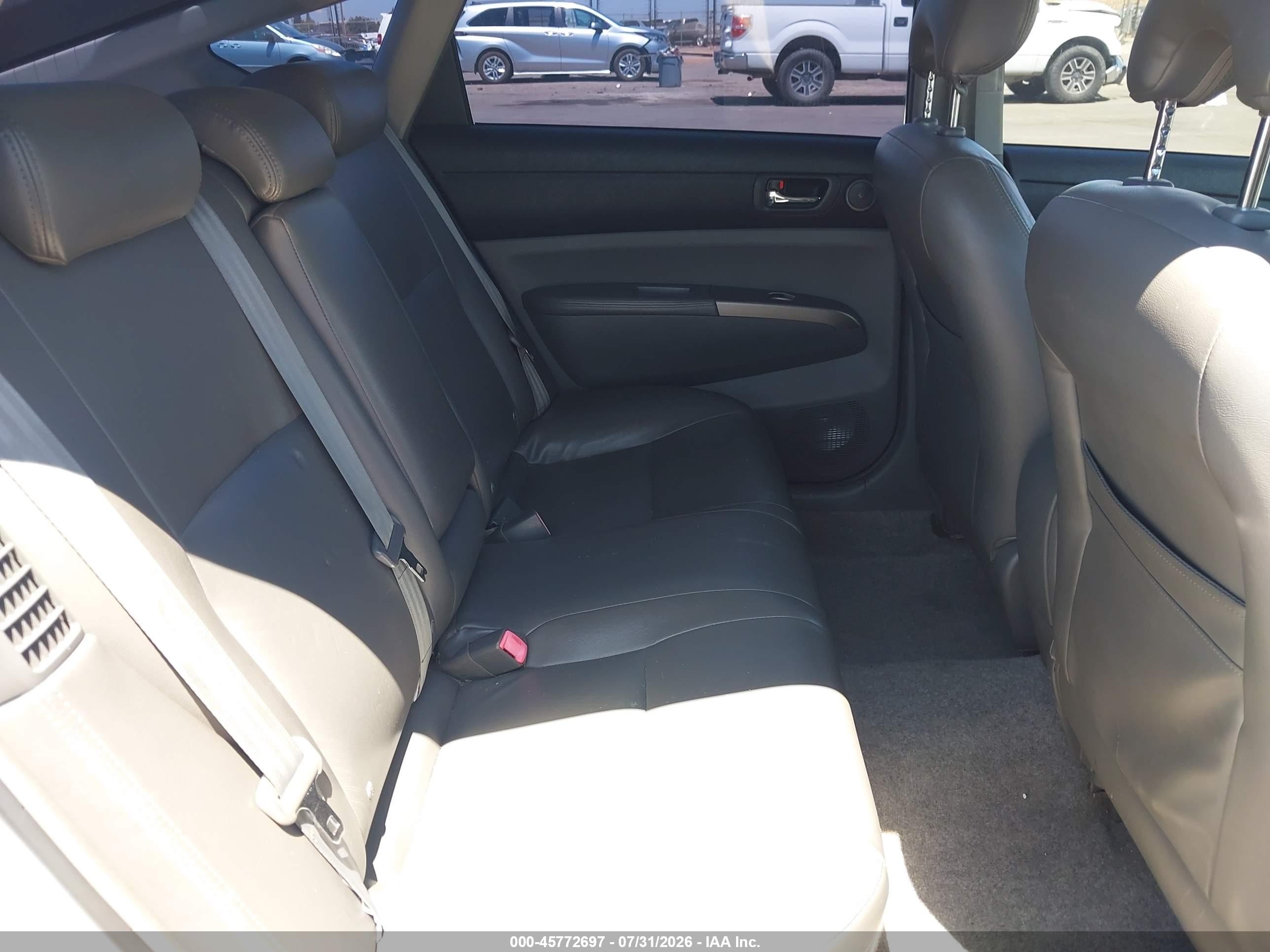 2006 Toyota Prius   Silver vin: JTDKB20U567502715