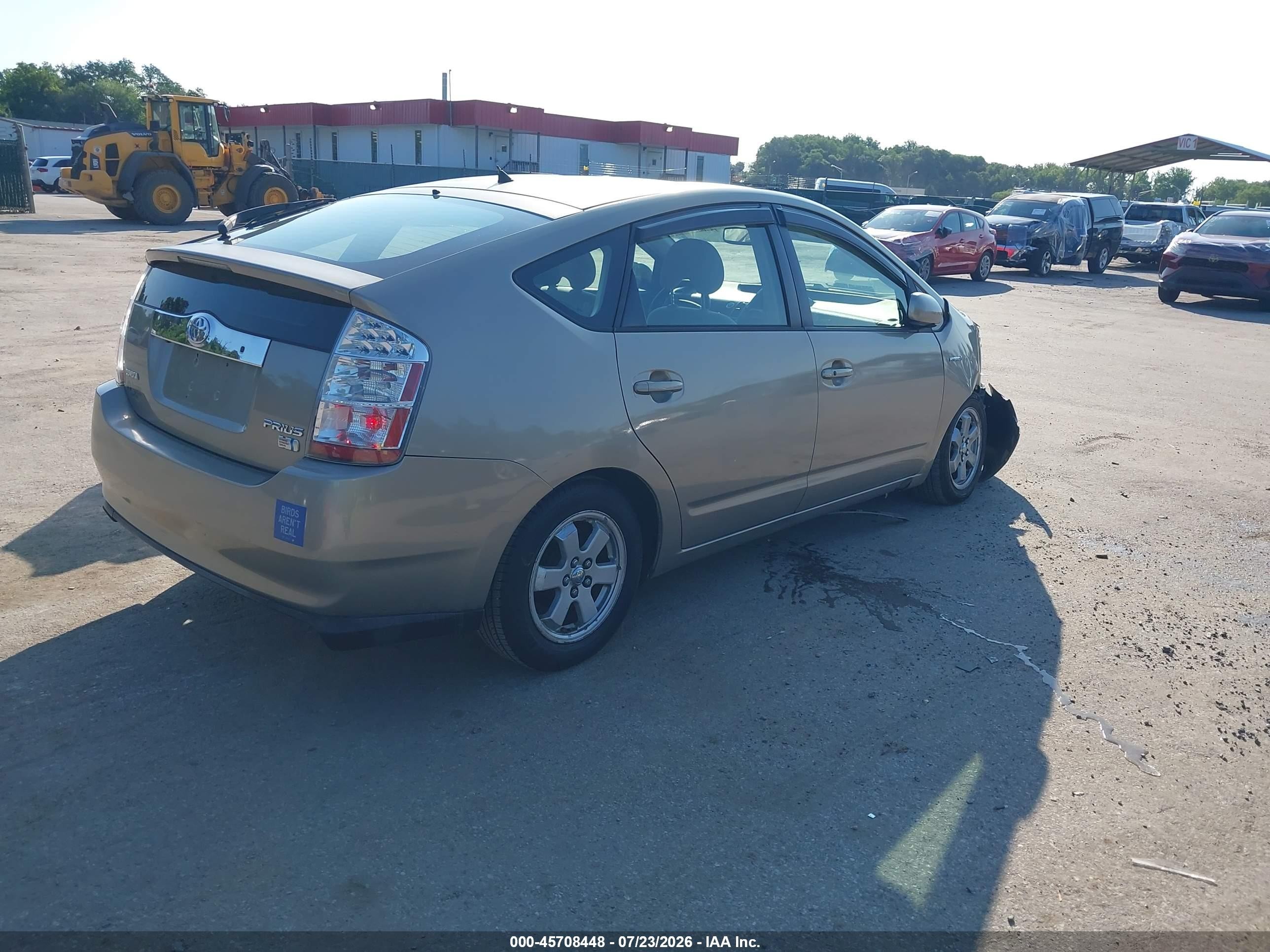 2006 Toyota Prius   Gold vin: JTDKB20U567530093