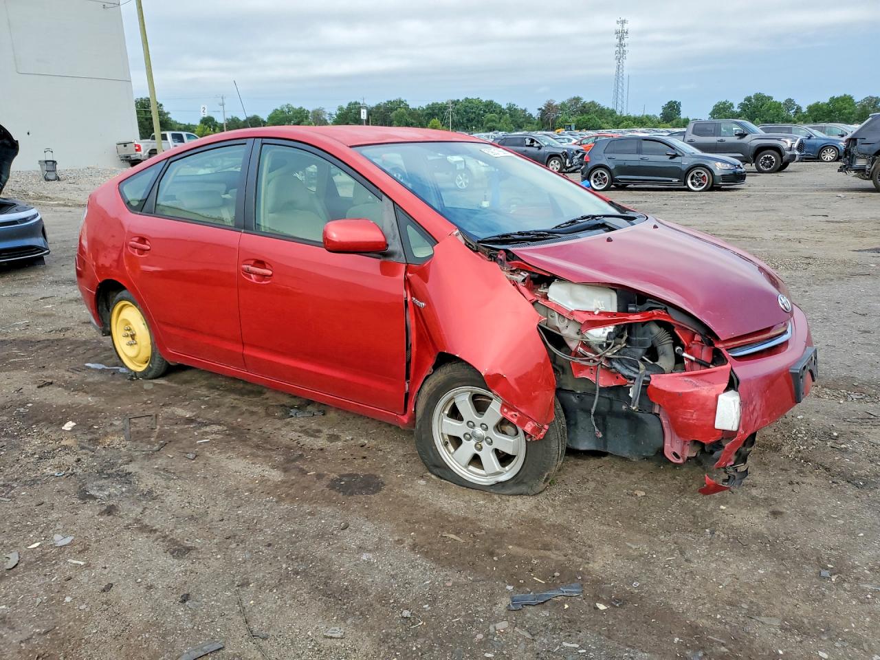 2006 Toyota Prius Base Красный vin: JTDKB20U567532216