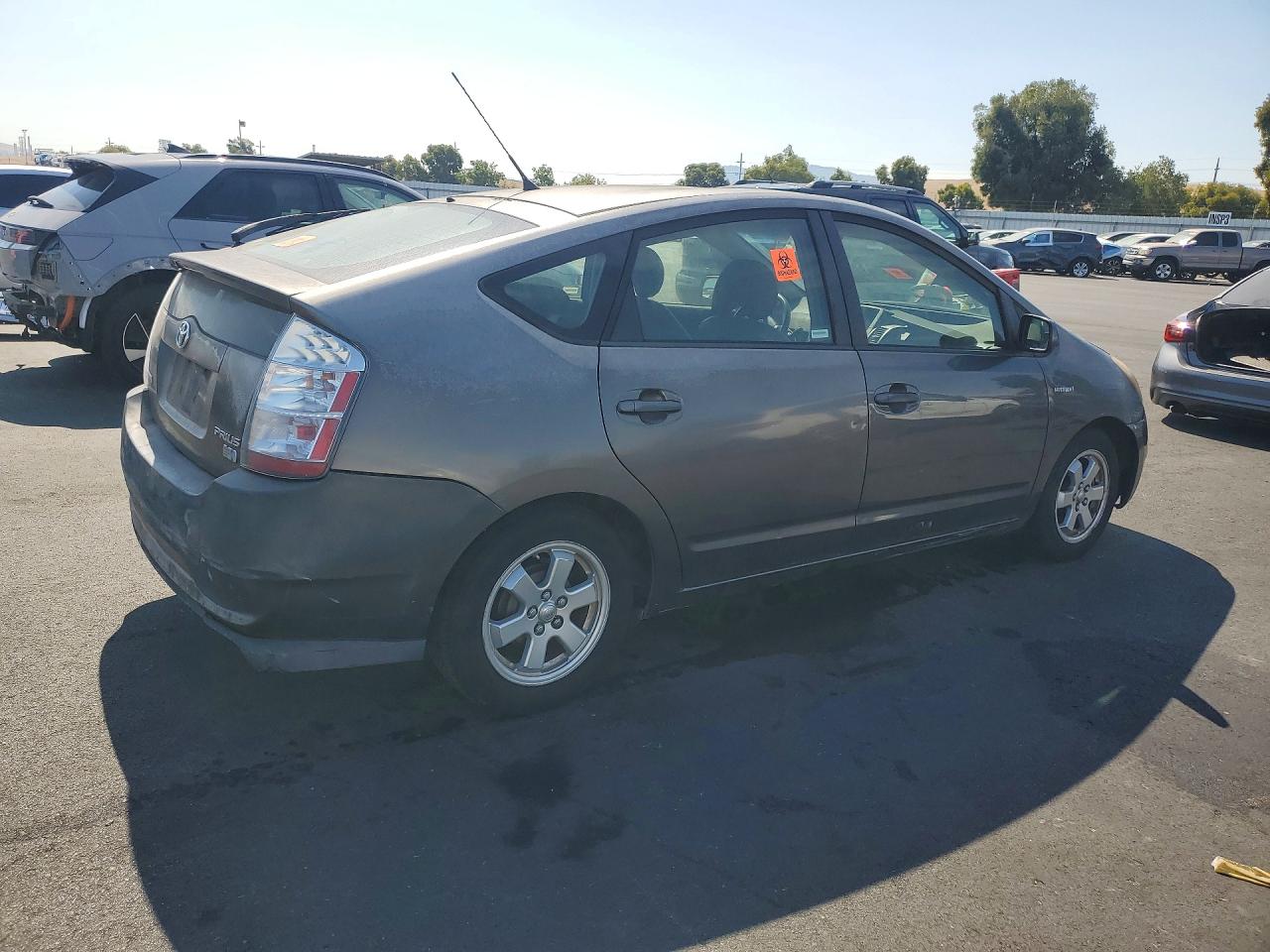 2007 Toyota Prius Base Gray vin: JTDKB20U573270271