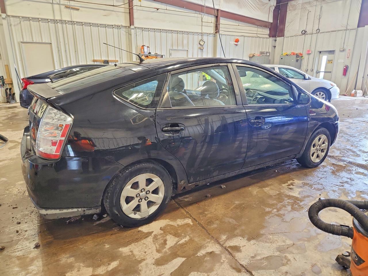 2007 Toyota Prius Base Black vin: JTDKB20U573293114