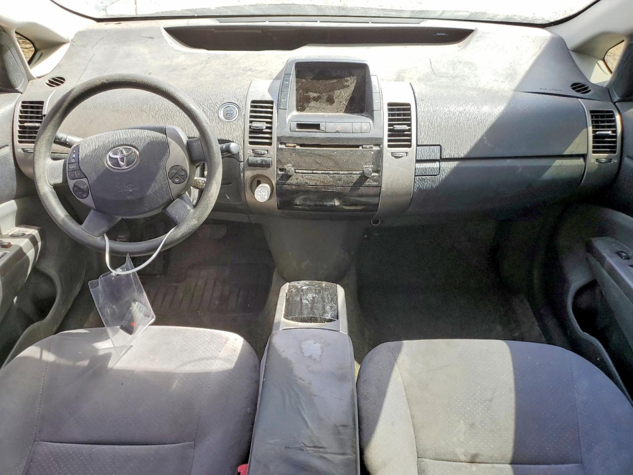 2007 Toyota Prius Base Silver vin: JTDKB20U577620488