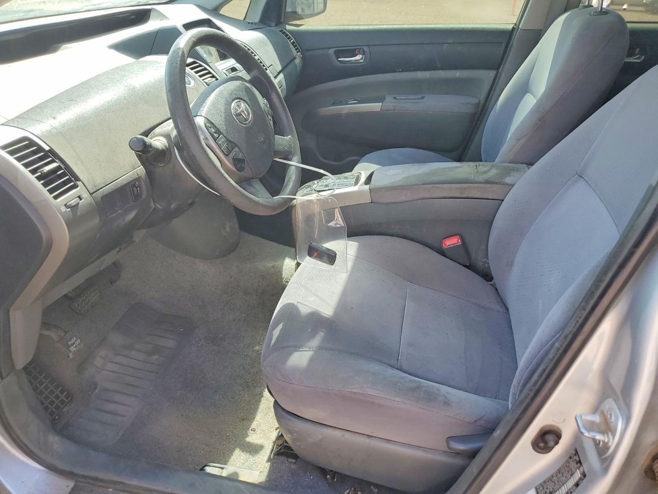 2007 Toyota Prius Base Silver vin: JTDKB20U577620488