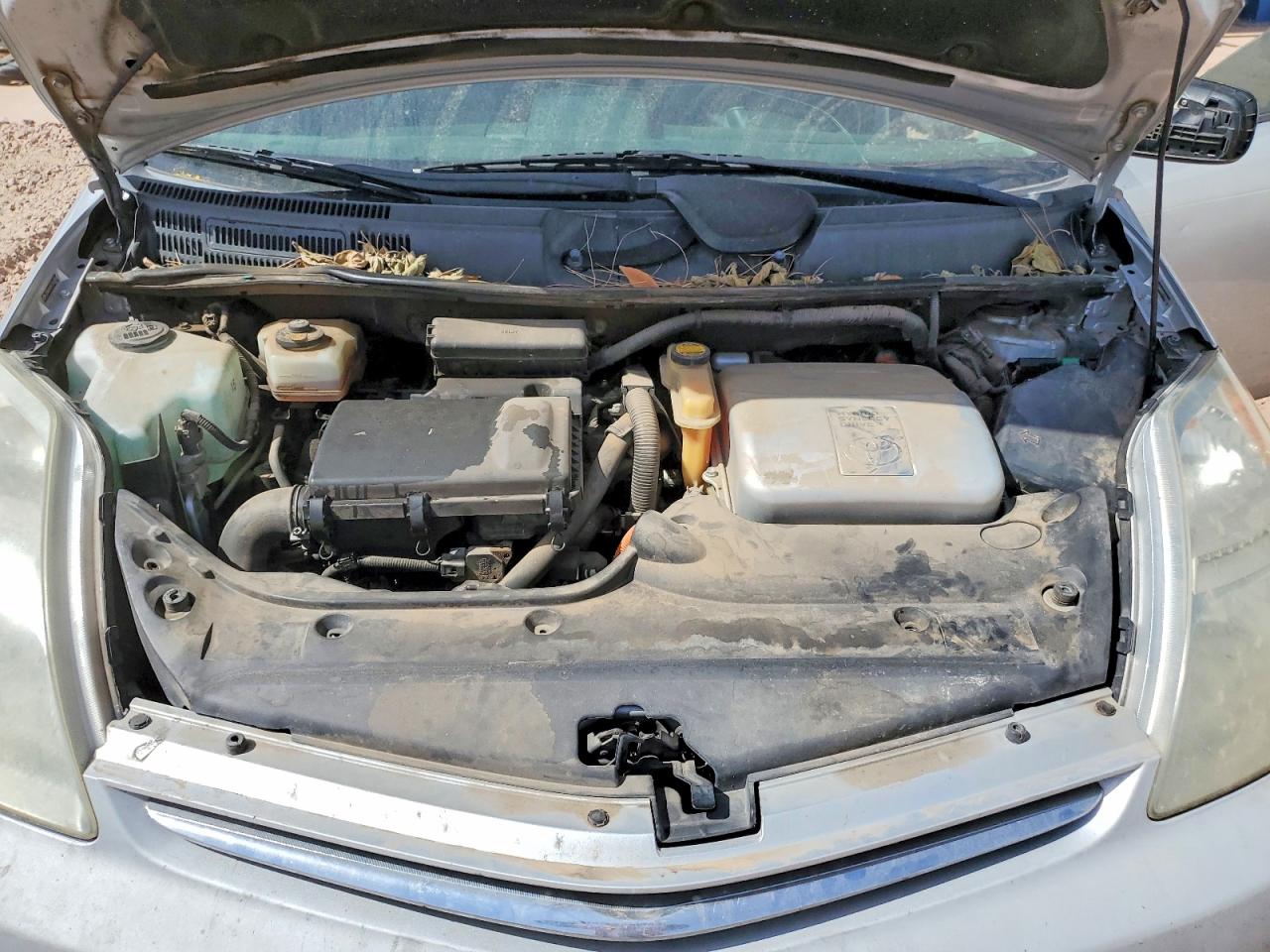 2007 Toyota Prius Base Silver vin: JTDKB20U577620488