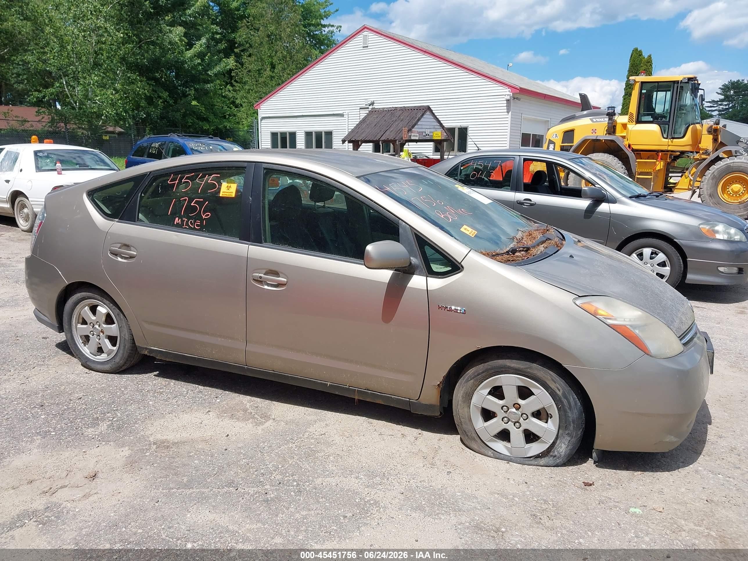 2007 Toyota Prius   Gold vin: JTDKB20U577624198
