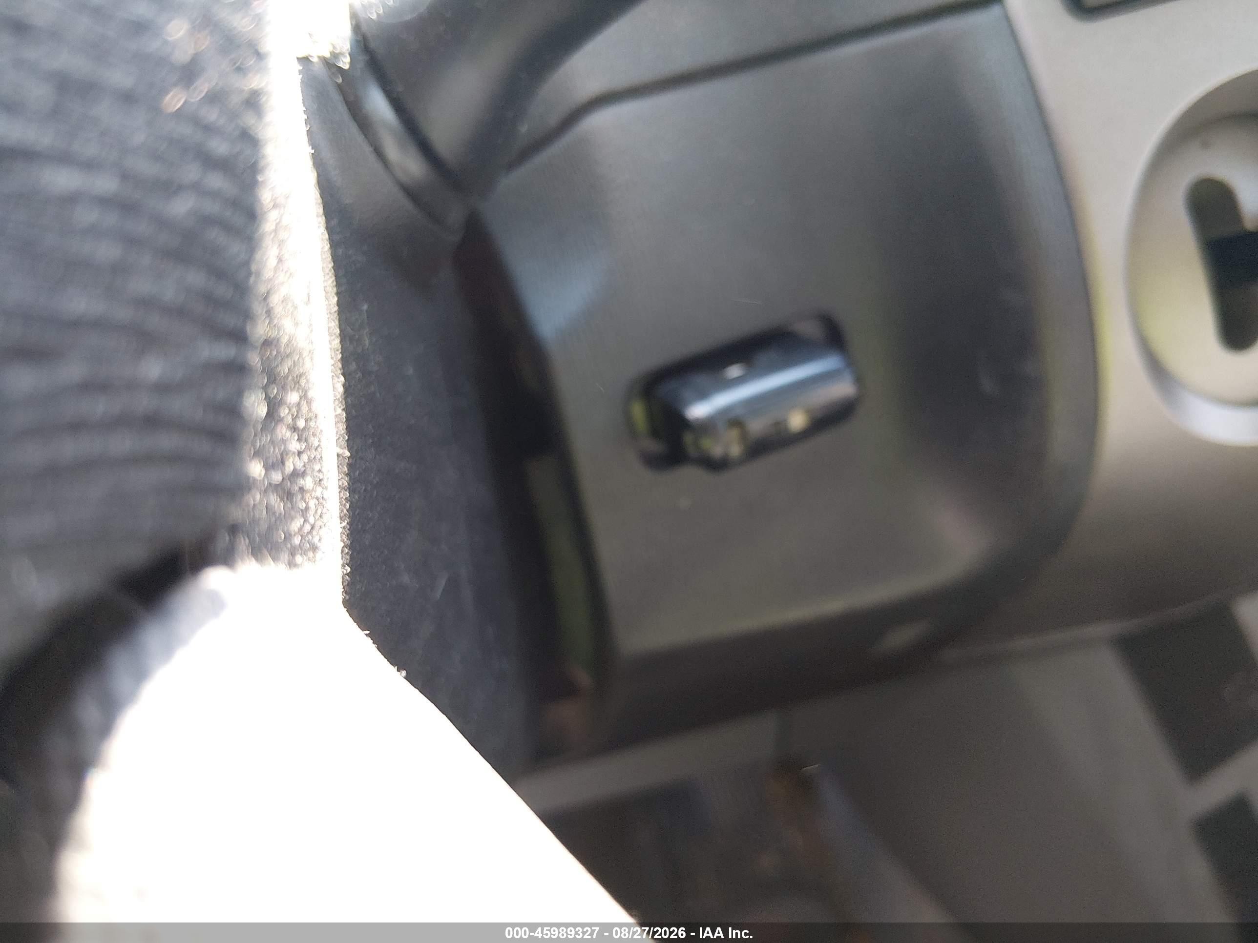 2007 Toyota Prius   Blue vin: JTDKB20U577627747