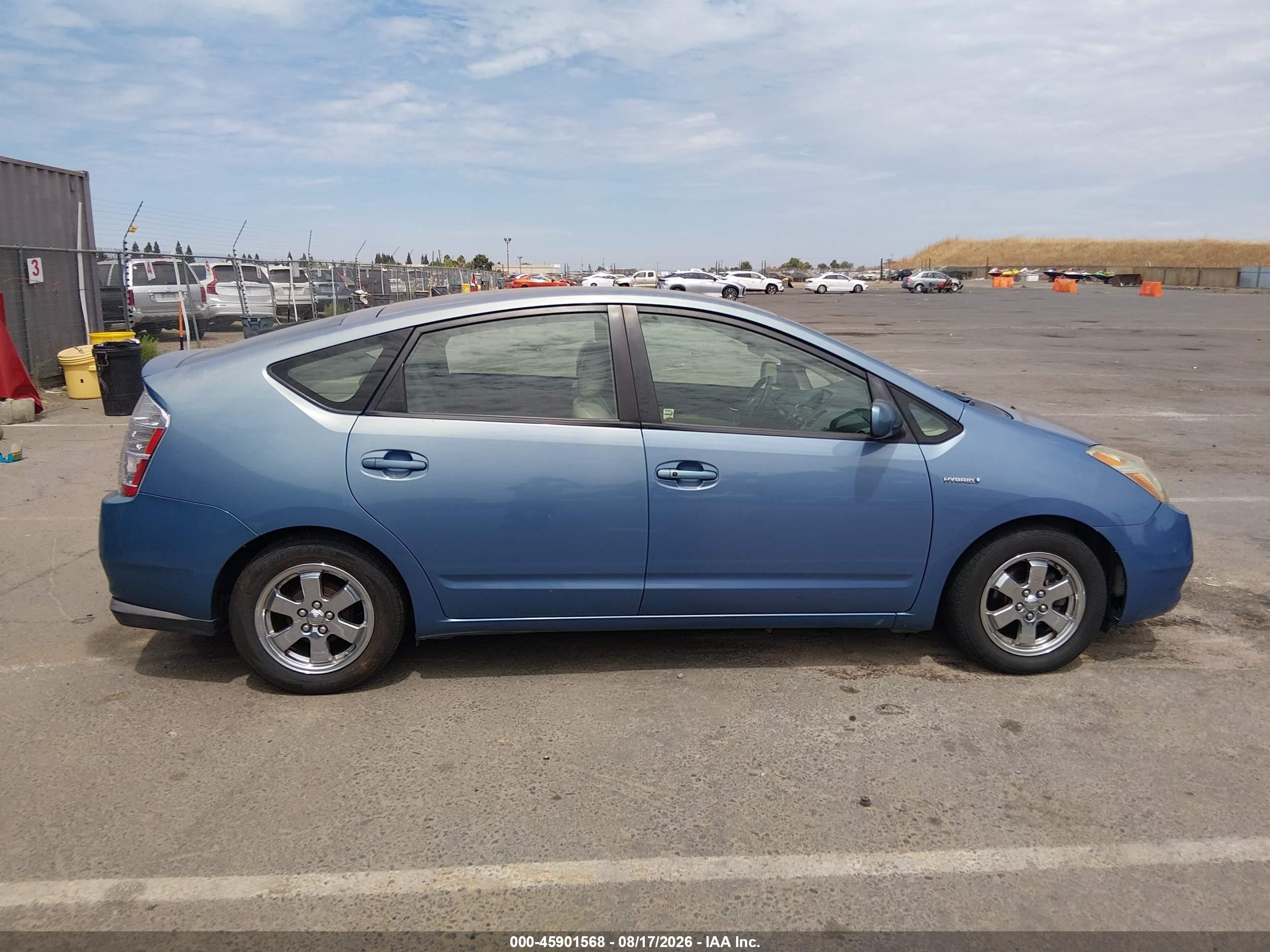 2007 Toyota Prius   Blue vin: JTDKB20U577630146