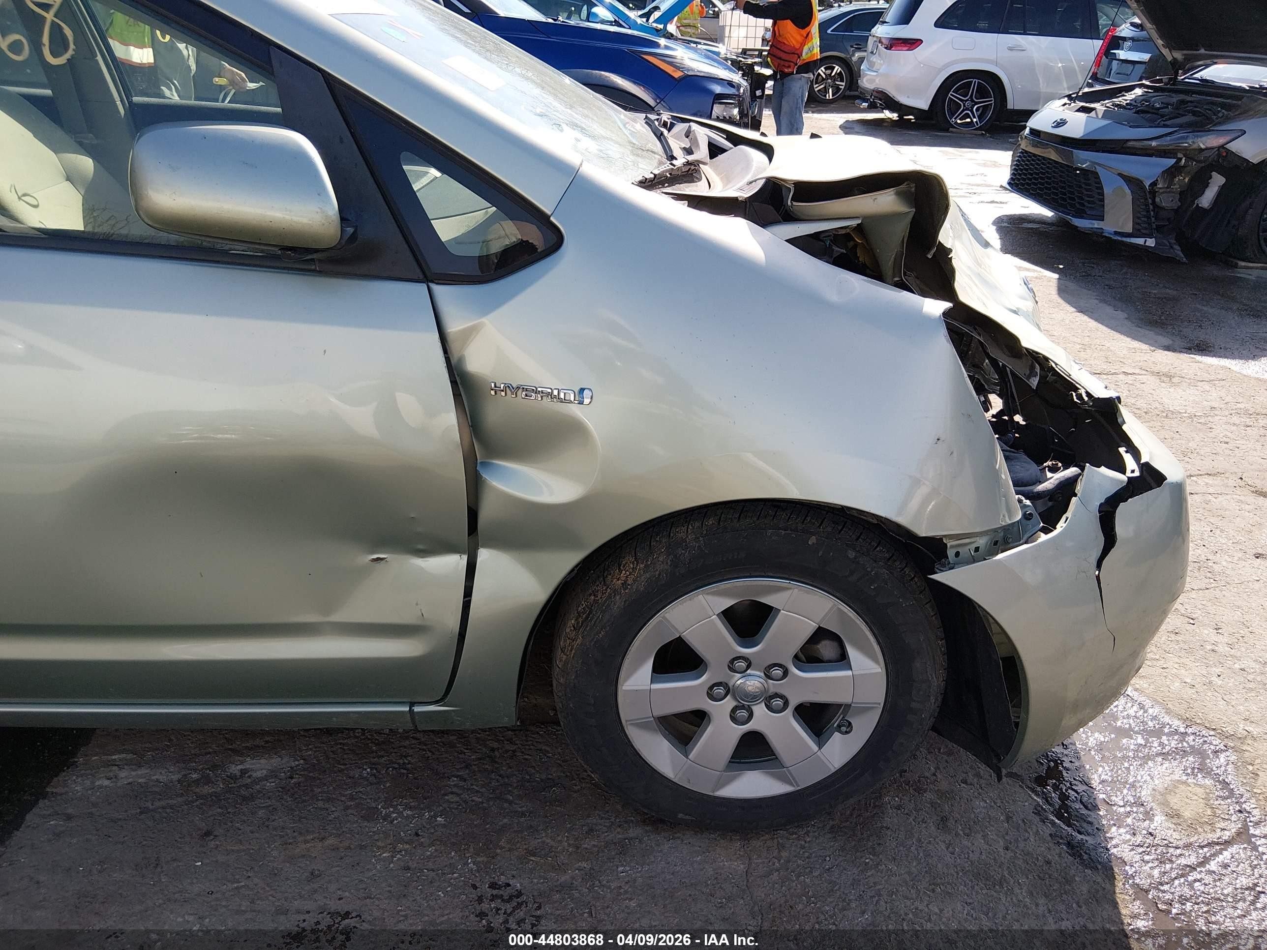 2007 Toyota Prius Green vin: JTDKB20U577636626