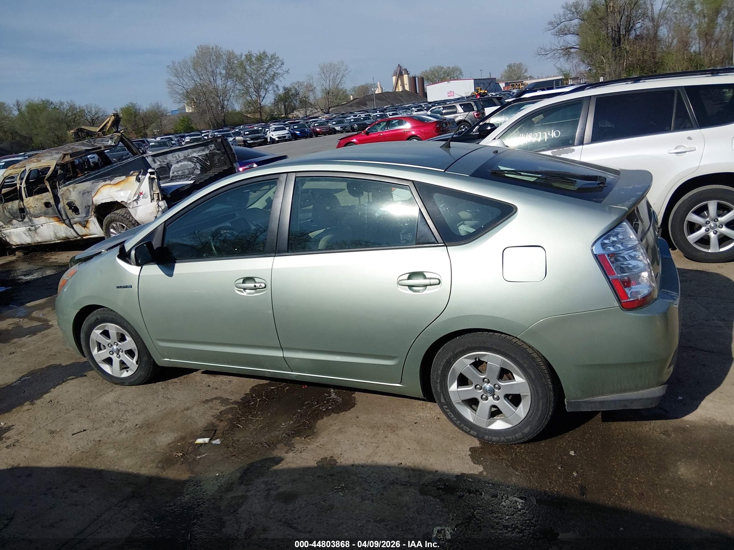 2007 Toyota Prius Green vin: JTDKB20U577636626