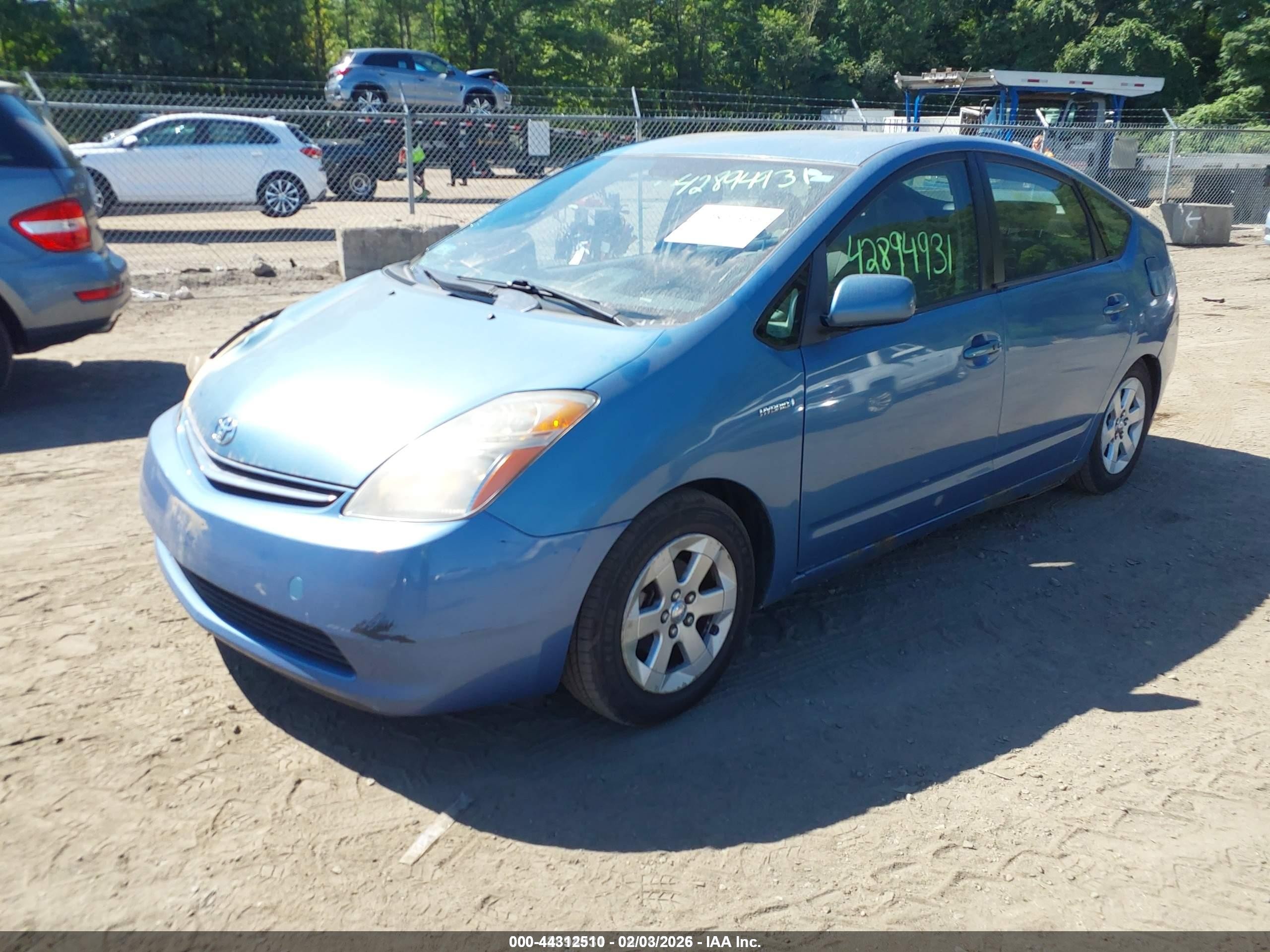2007 Toyota Prius   Blue vin: JTDKB20U577661820