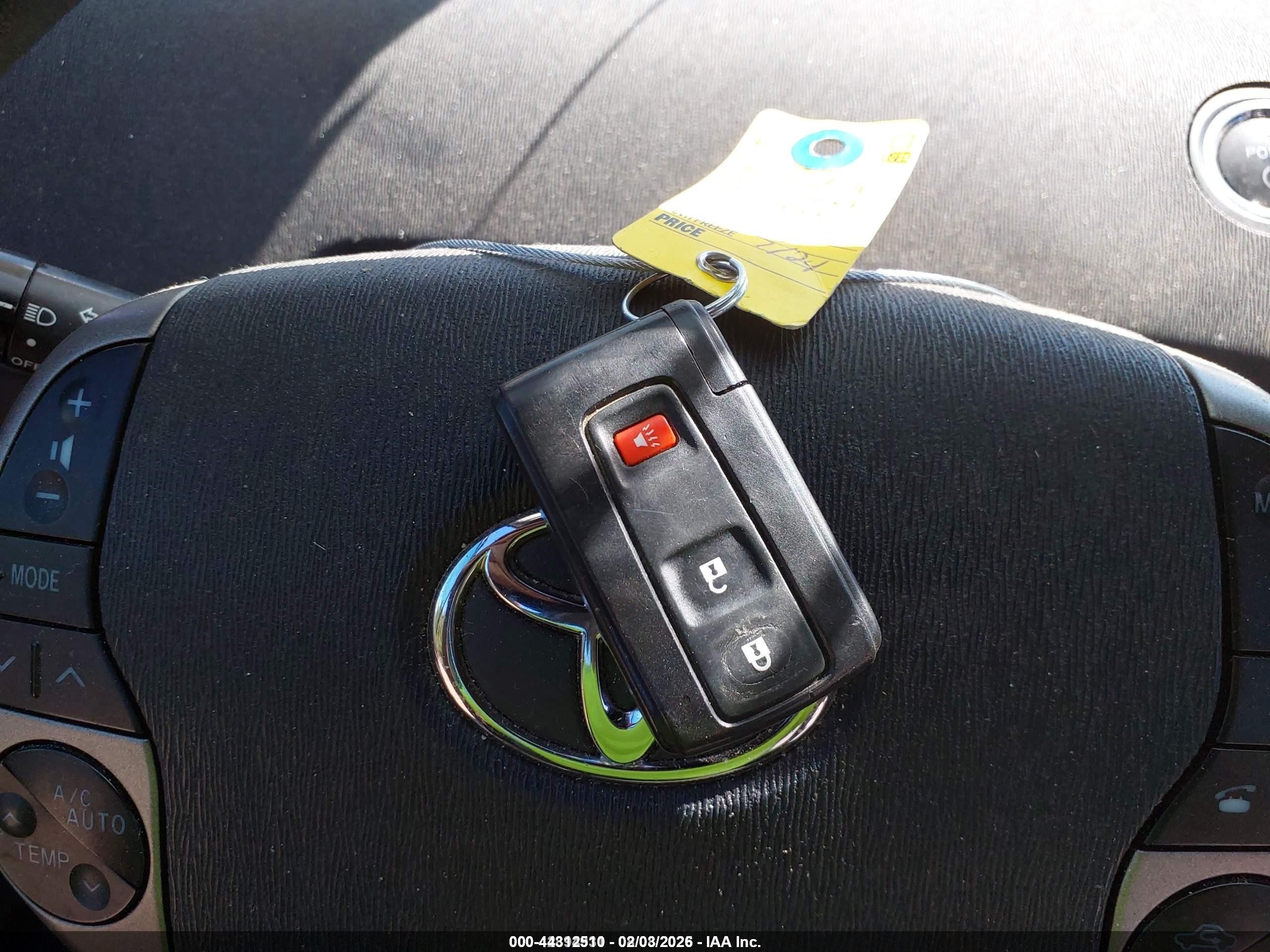 2007 Toyota Prius   Blue vin: JTDKB20U577661820