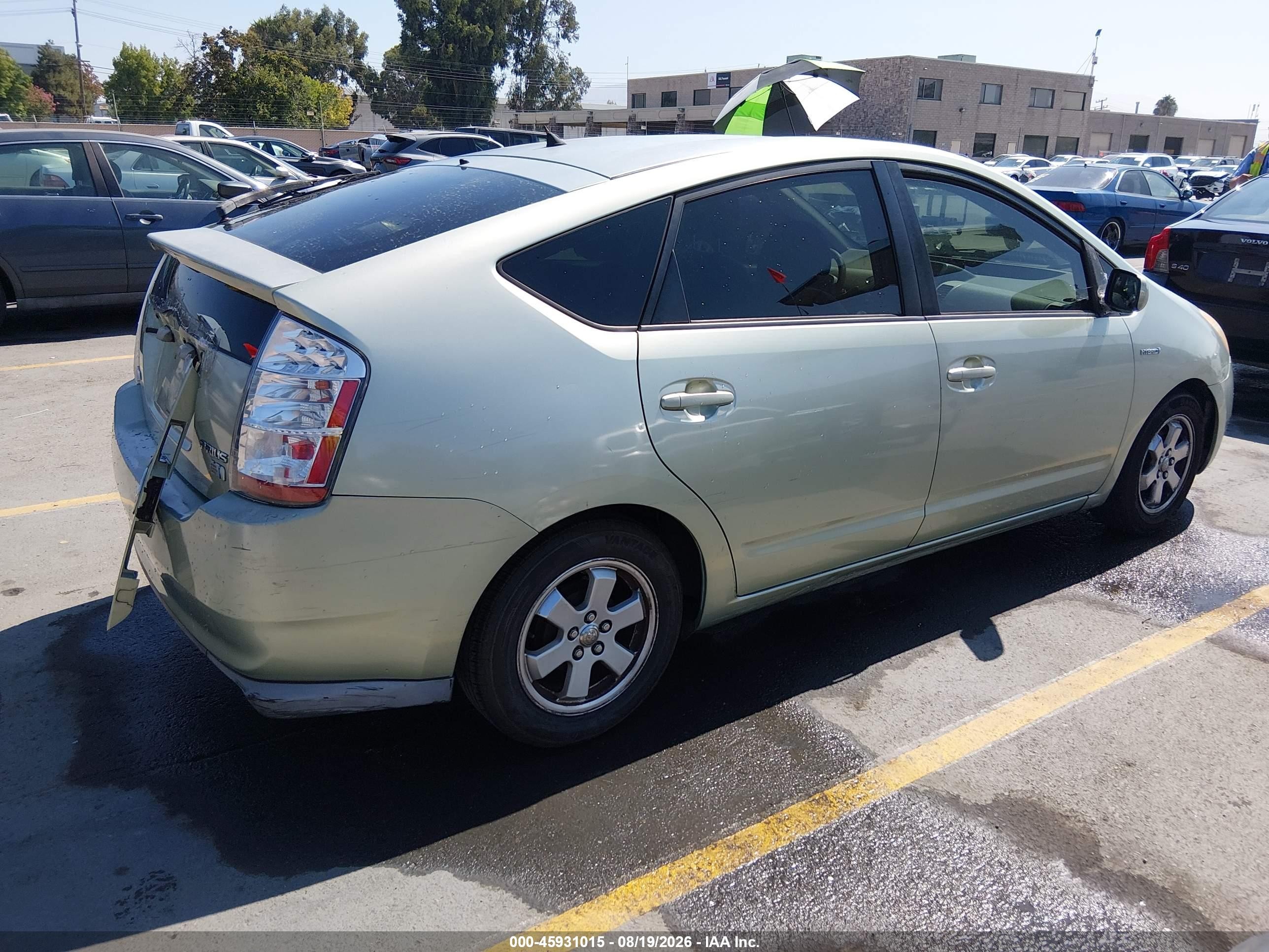 2007 Toyota Prius   Зеленый vin: JTDKB20U577662725