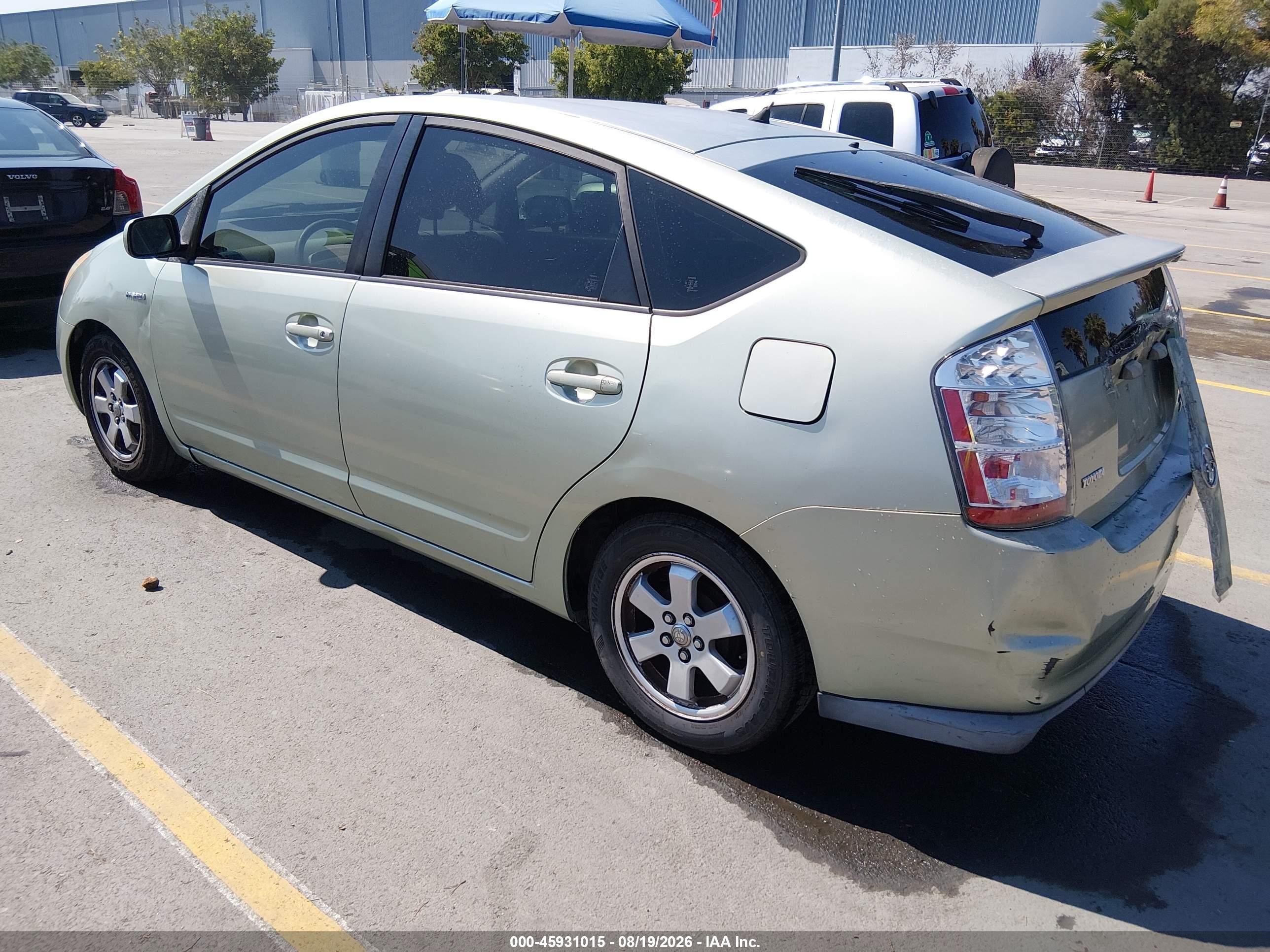 2007 Toyota Prius   Зеленый vin: JTDKB20U577662725