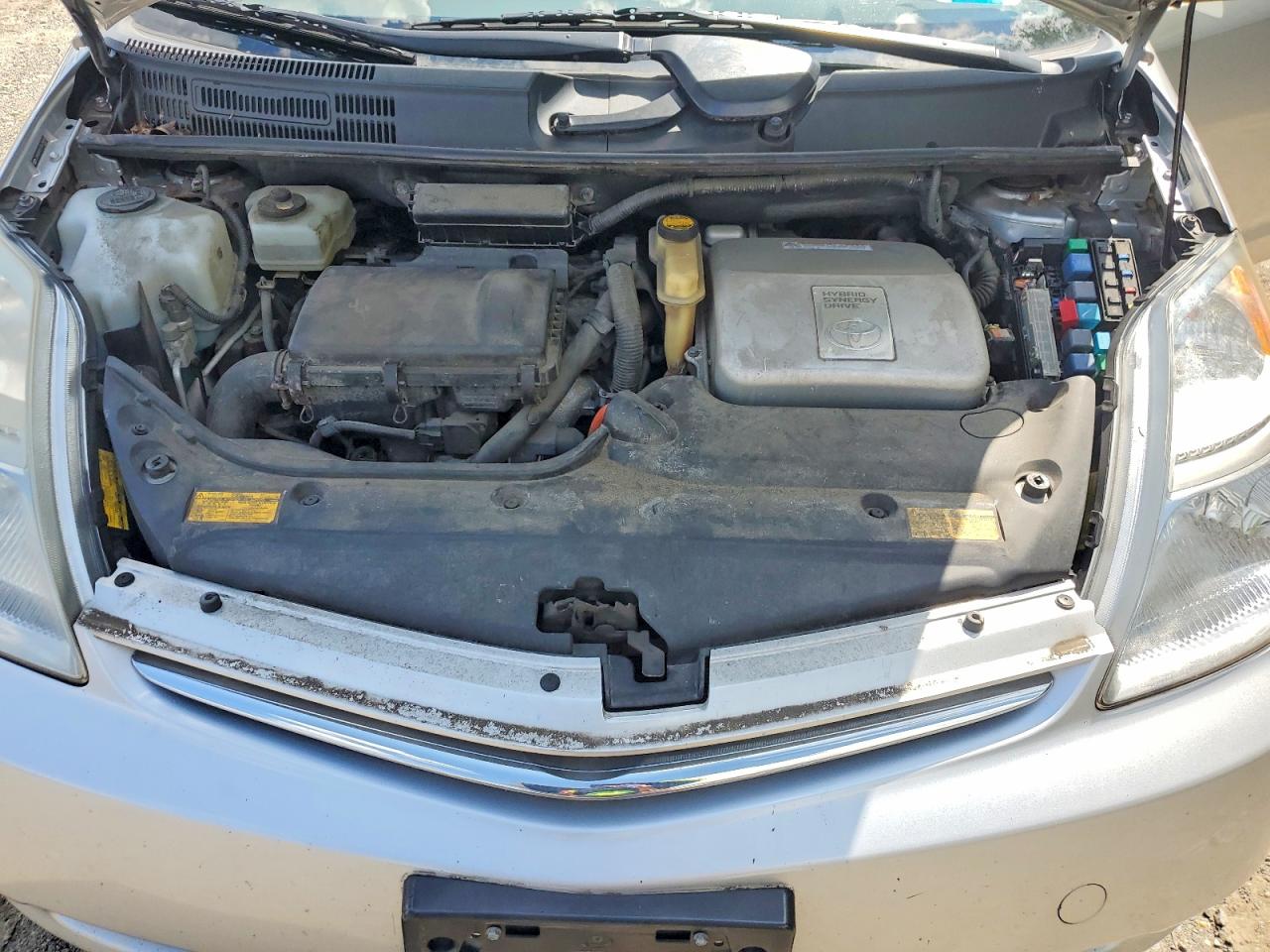 2007 Toyota Prius Base Silver vin: JTDKB20U577677970