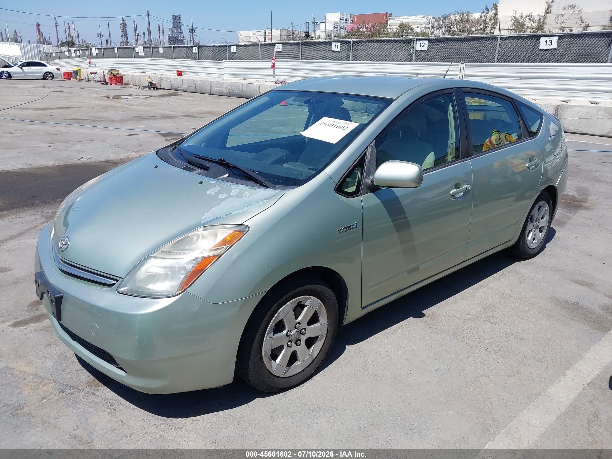 2007 Toyota Prius   Green vin: JTDKB20U577681470