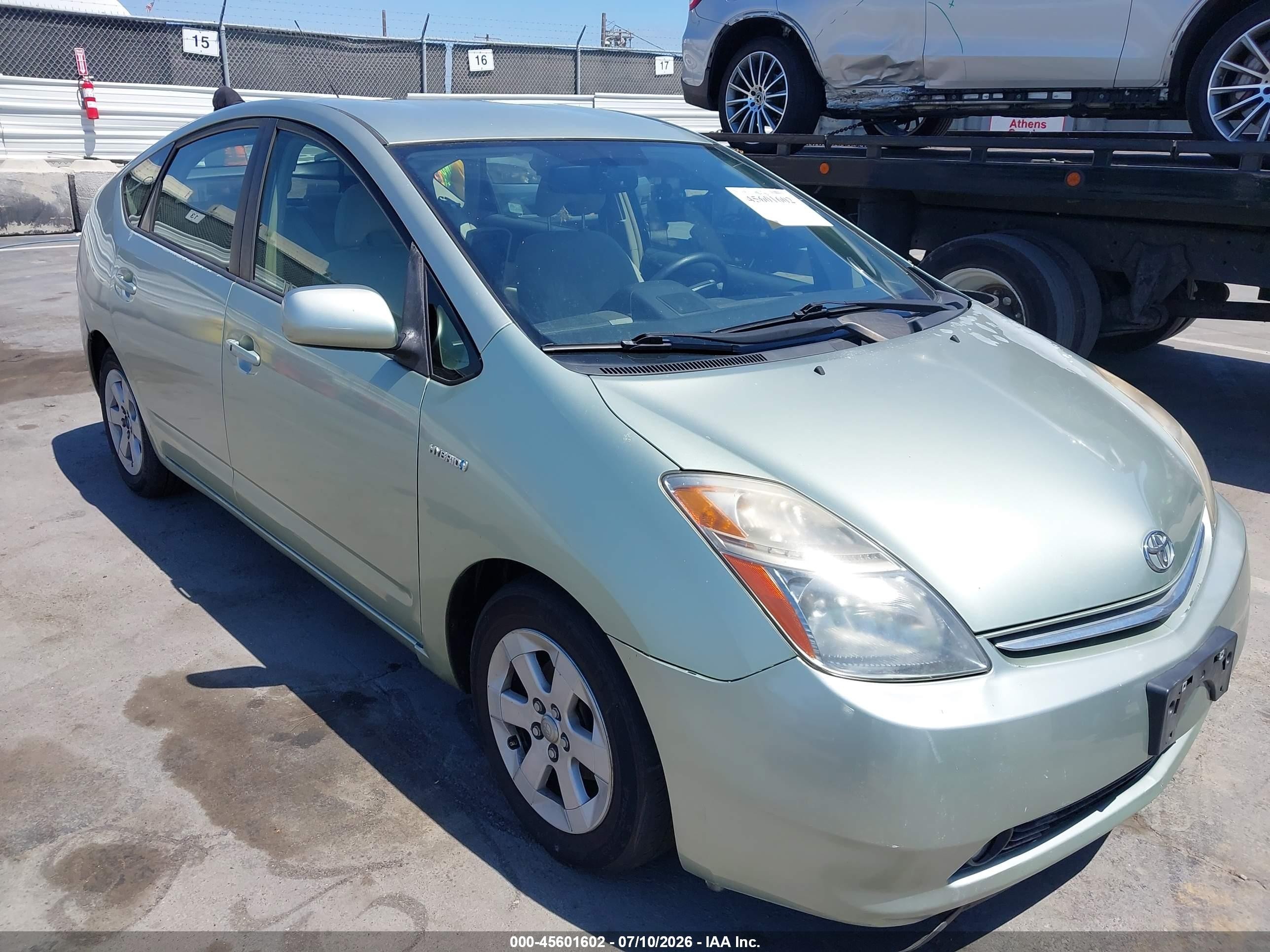 2007 Toyota Prius   Green vin: JTDKB20U577681470