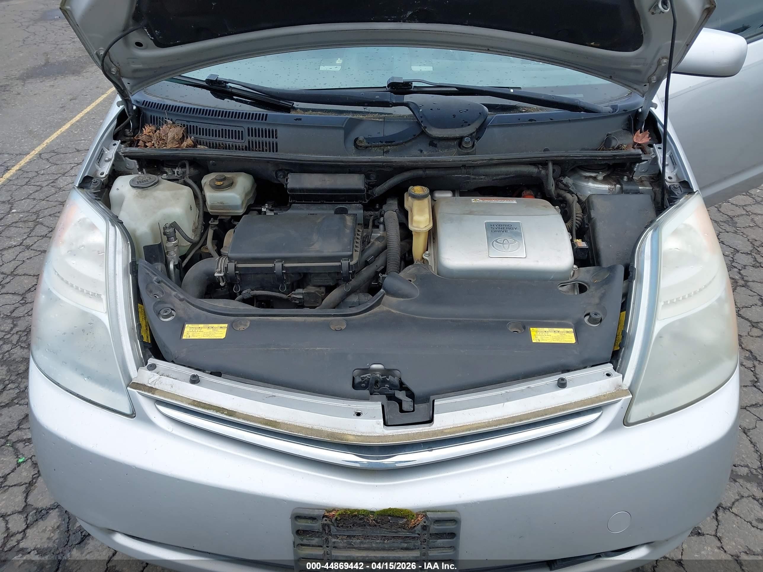 2007 Toyota Prius Silver vin: JTDKB20U577682909
