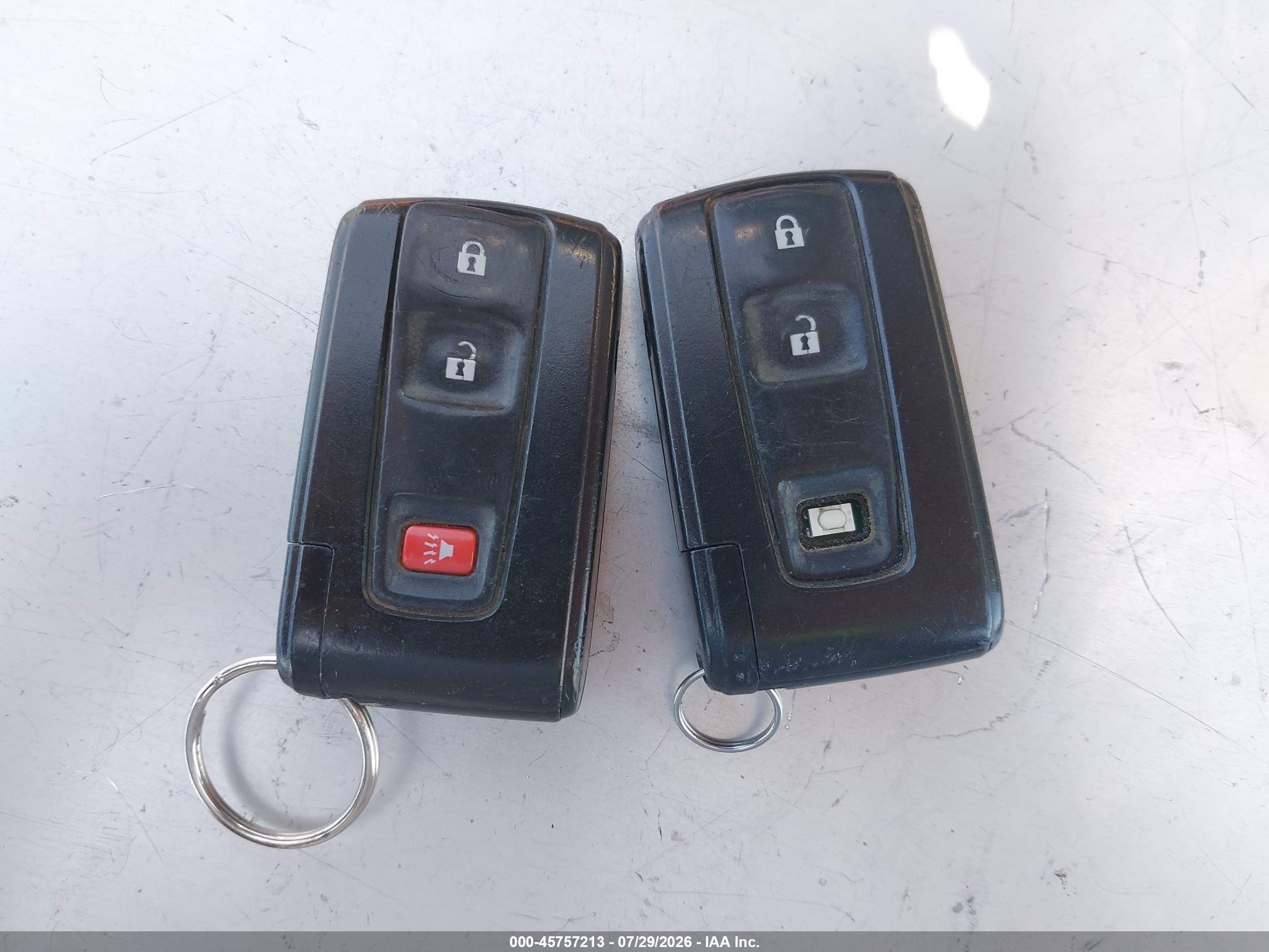 2007 Toyota Prius   Черный vin: JTDKB20U577686622