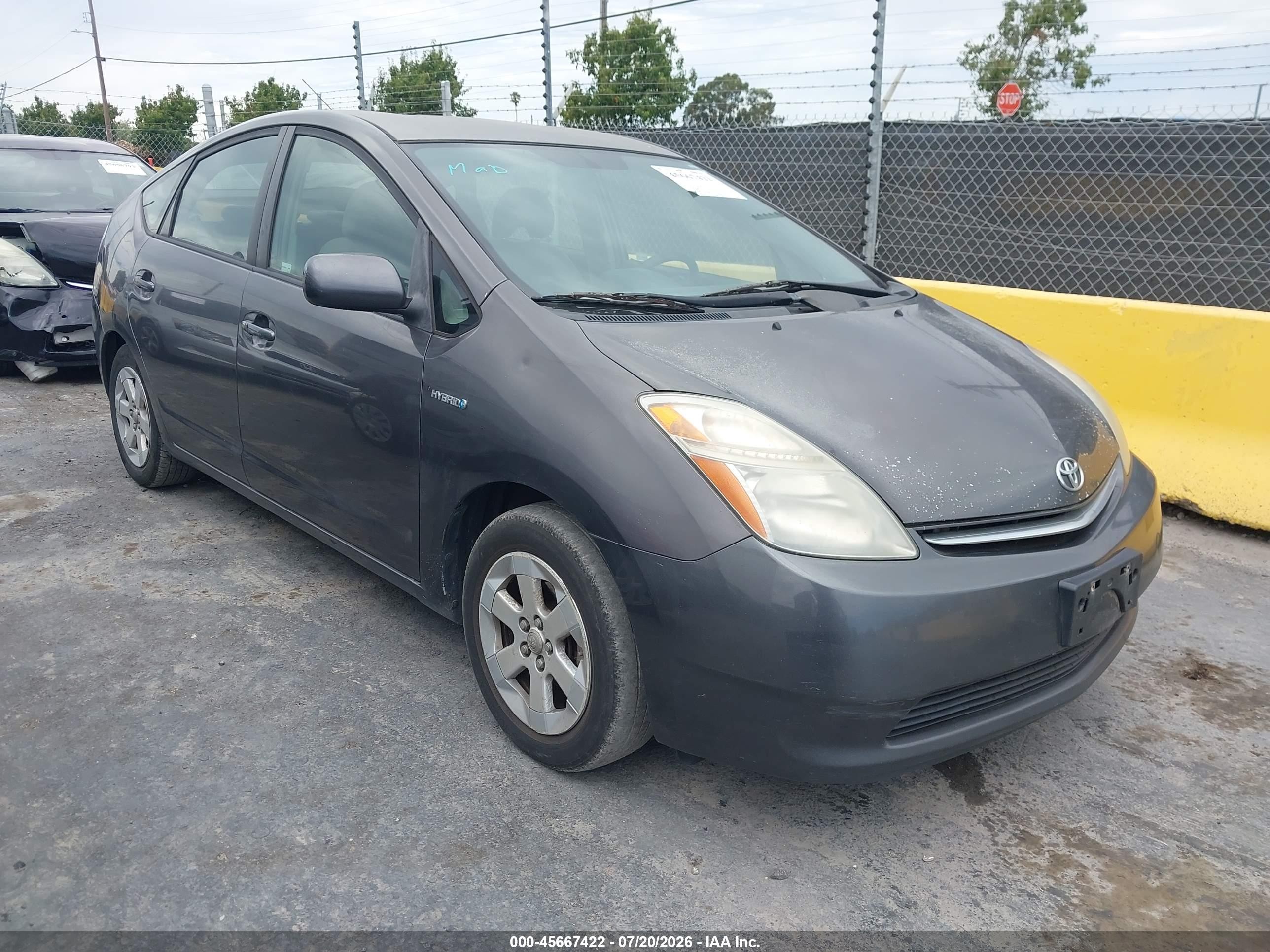 2008 Toyota Prius   Gray vin: JTDKB20U583312620
