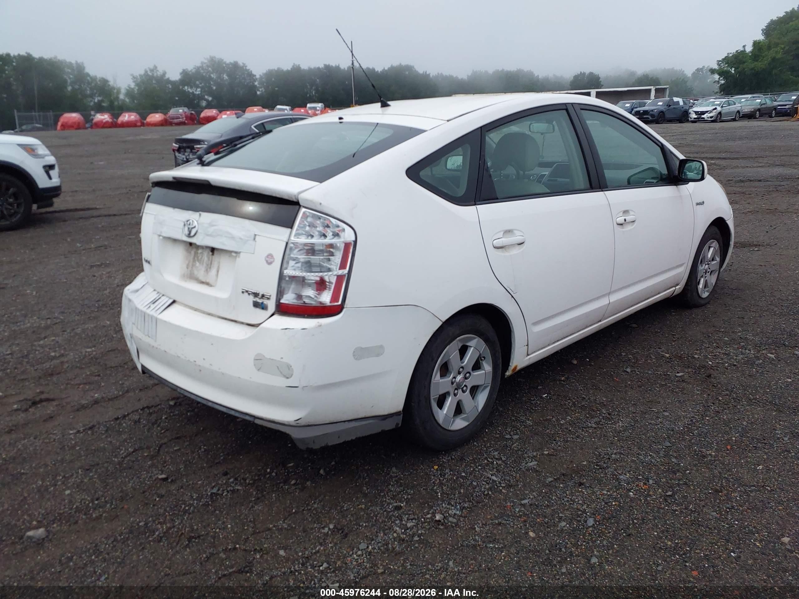 2008 Toyota Prius   White vin: JTDKB20U583315775