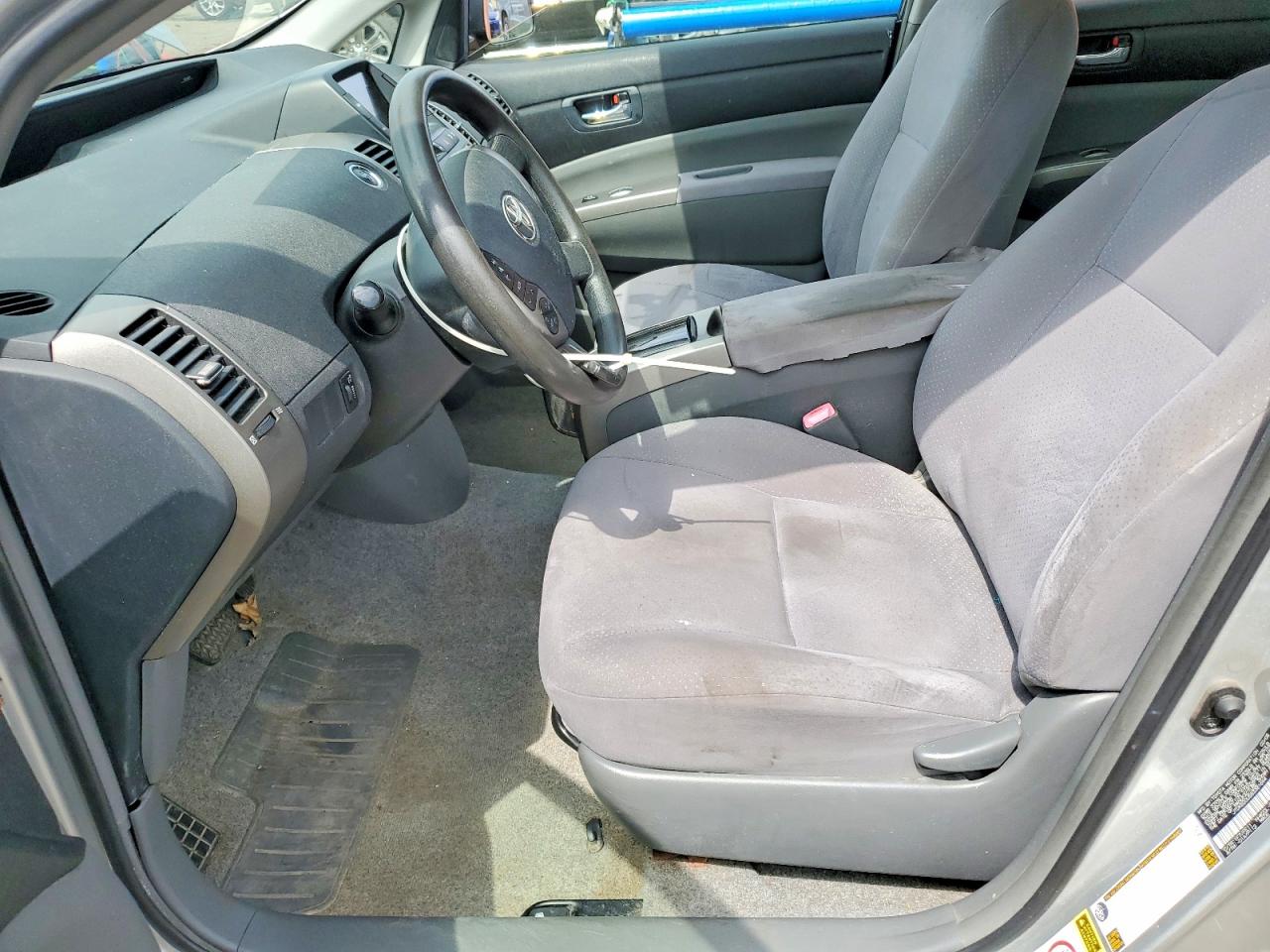 2008 Toyota Prius Base Серебряный vin: JTDKB20U583381694