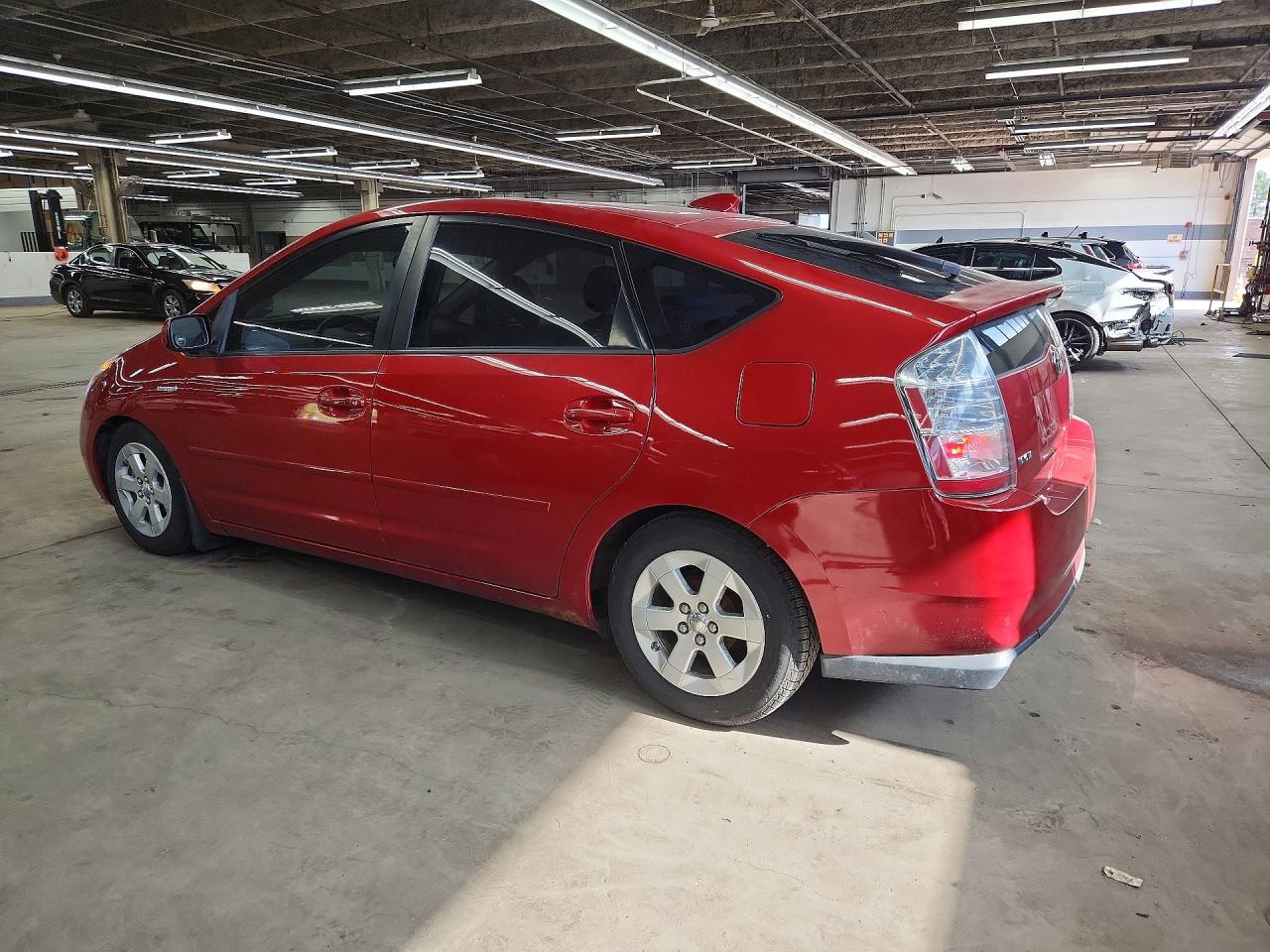 2008 Toyota Prius Base Red vin: JTDKB20U583426651