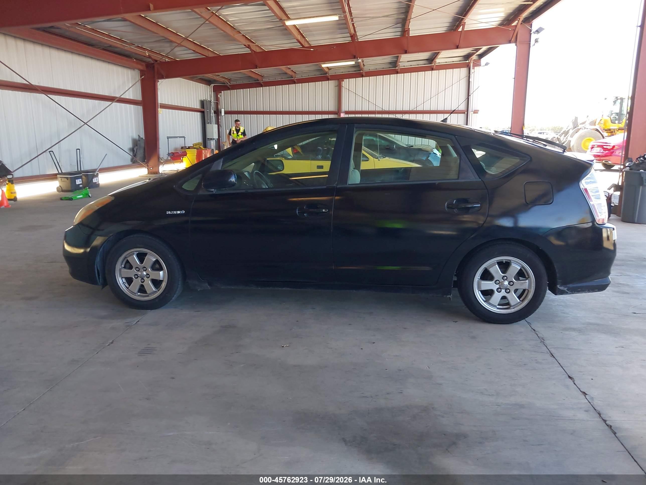 2008 Toyota Prius   Black vin: JTDKB20U583444518