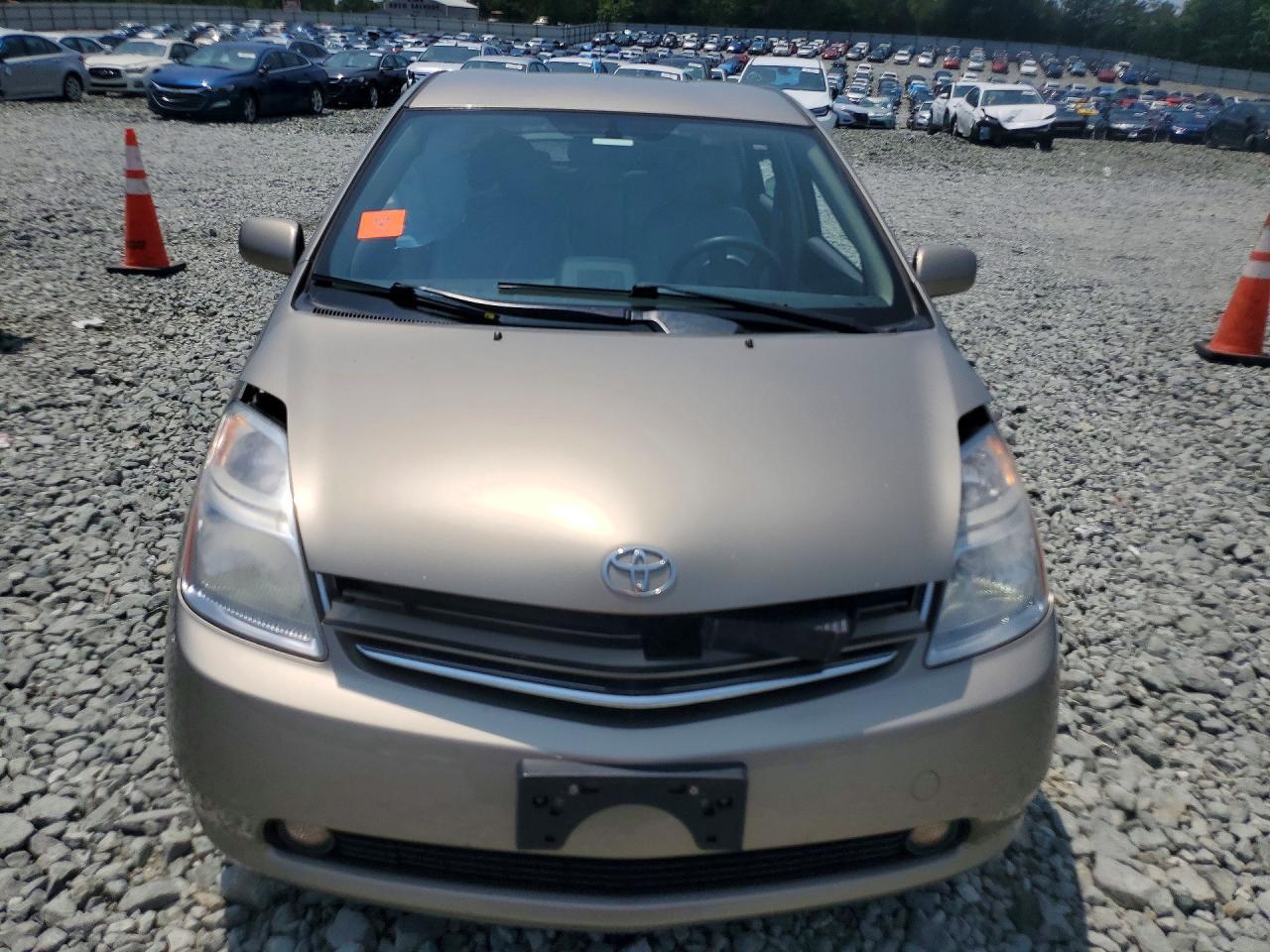 2008 Toyota Prius Base Beige vin: JTDKB20U583449816