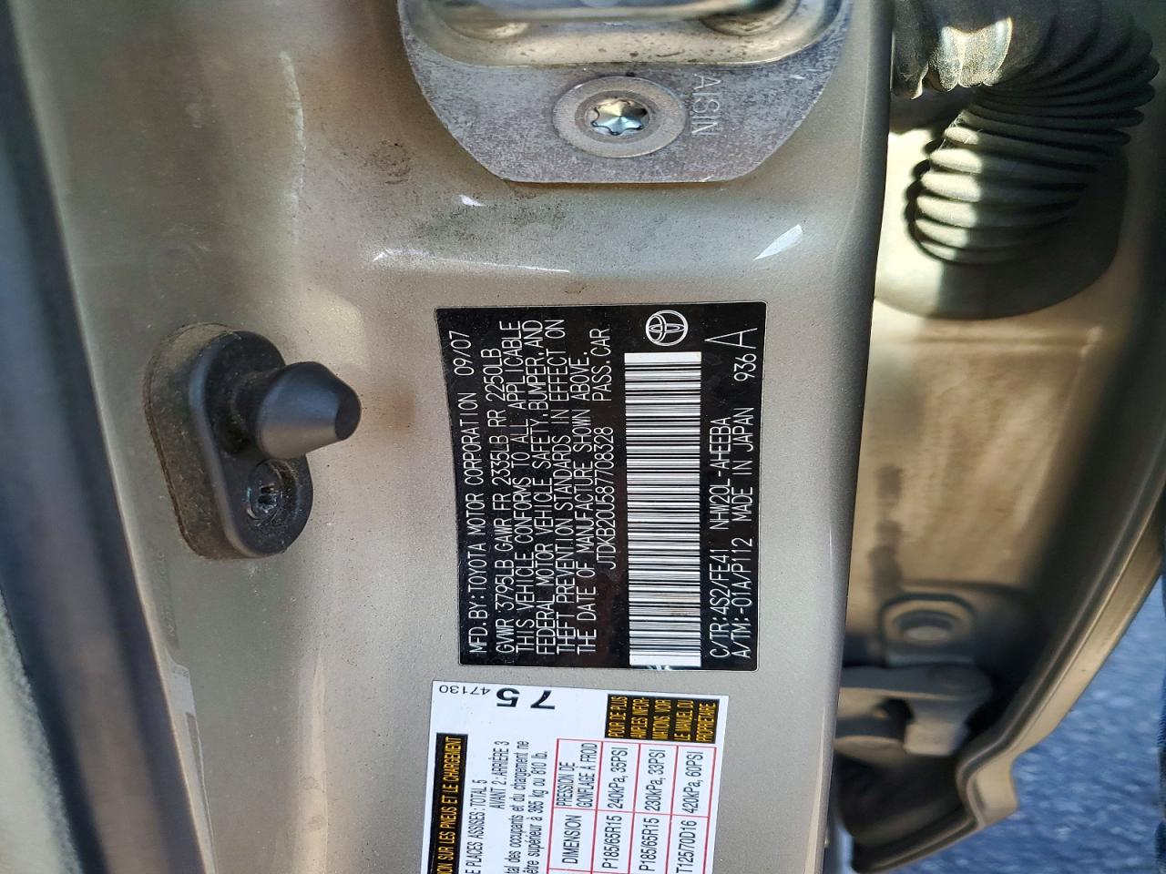 2008 Toyota Prius Base Gold vin: JTDKB20U587708328