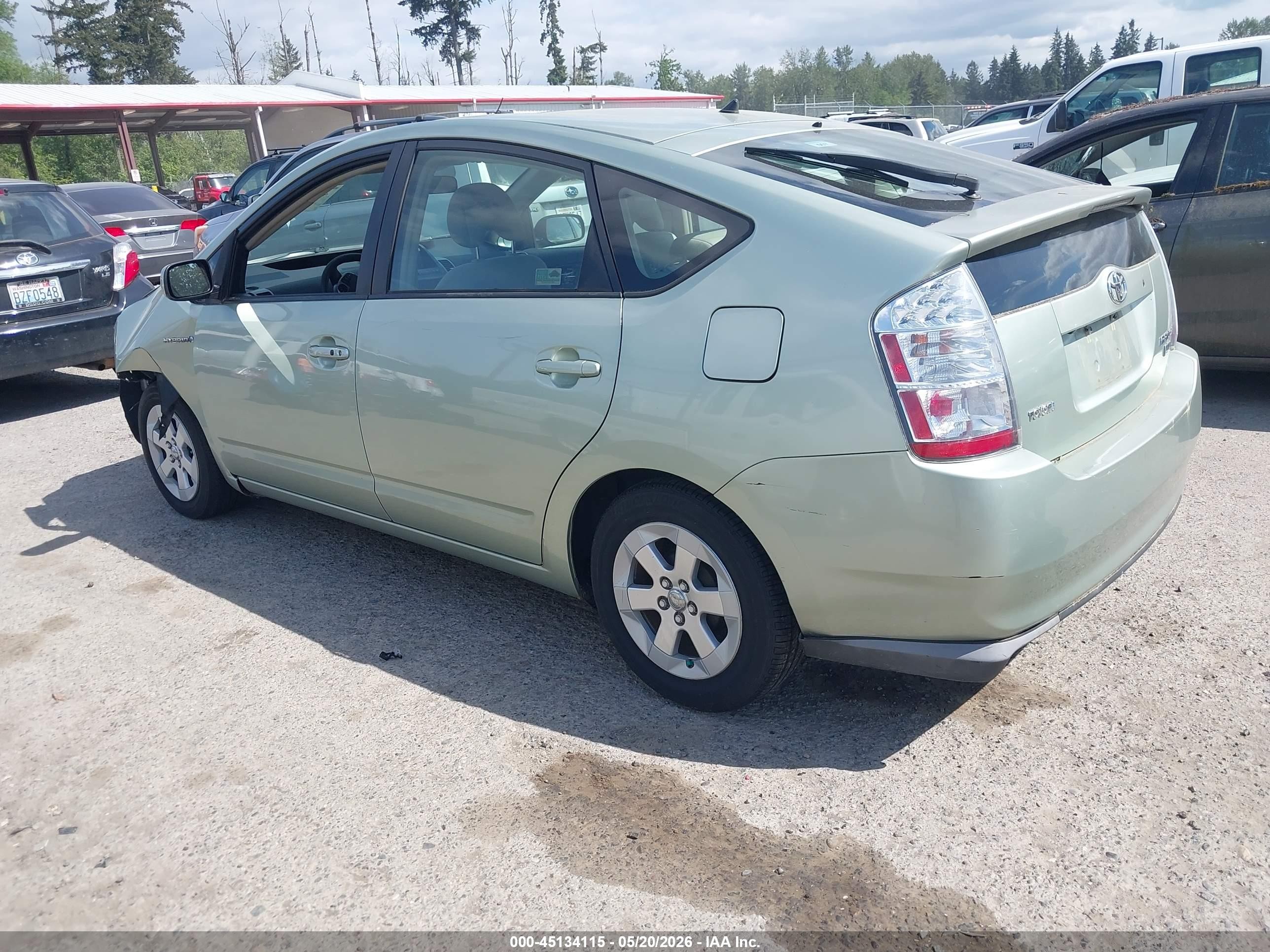 2008 Toyota Prius   Green vin: JTDKB20U587717885