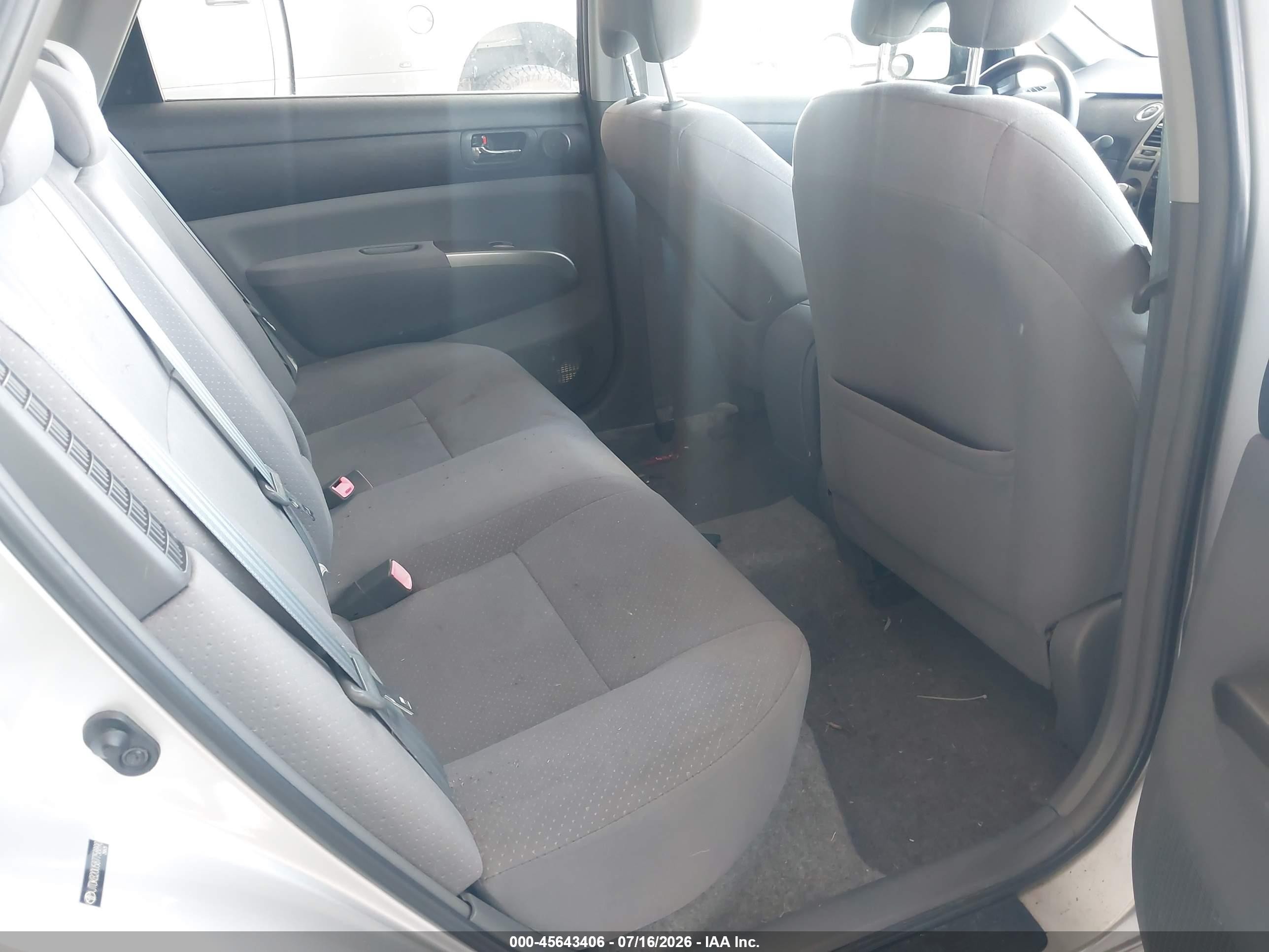 2008 Toyota Prius   Silver vin: JTDKB20U587758890