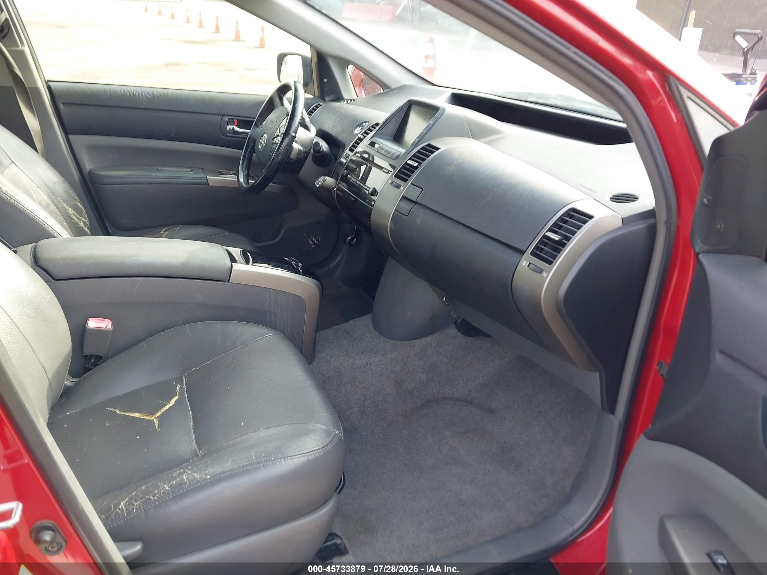 2008 Toyota Prius   Red vin: JTDKB20U587771090