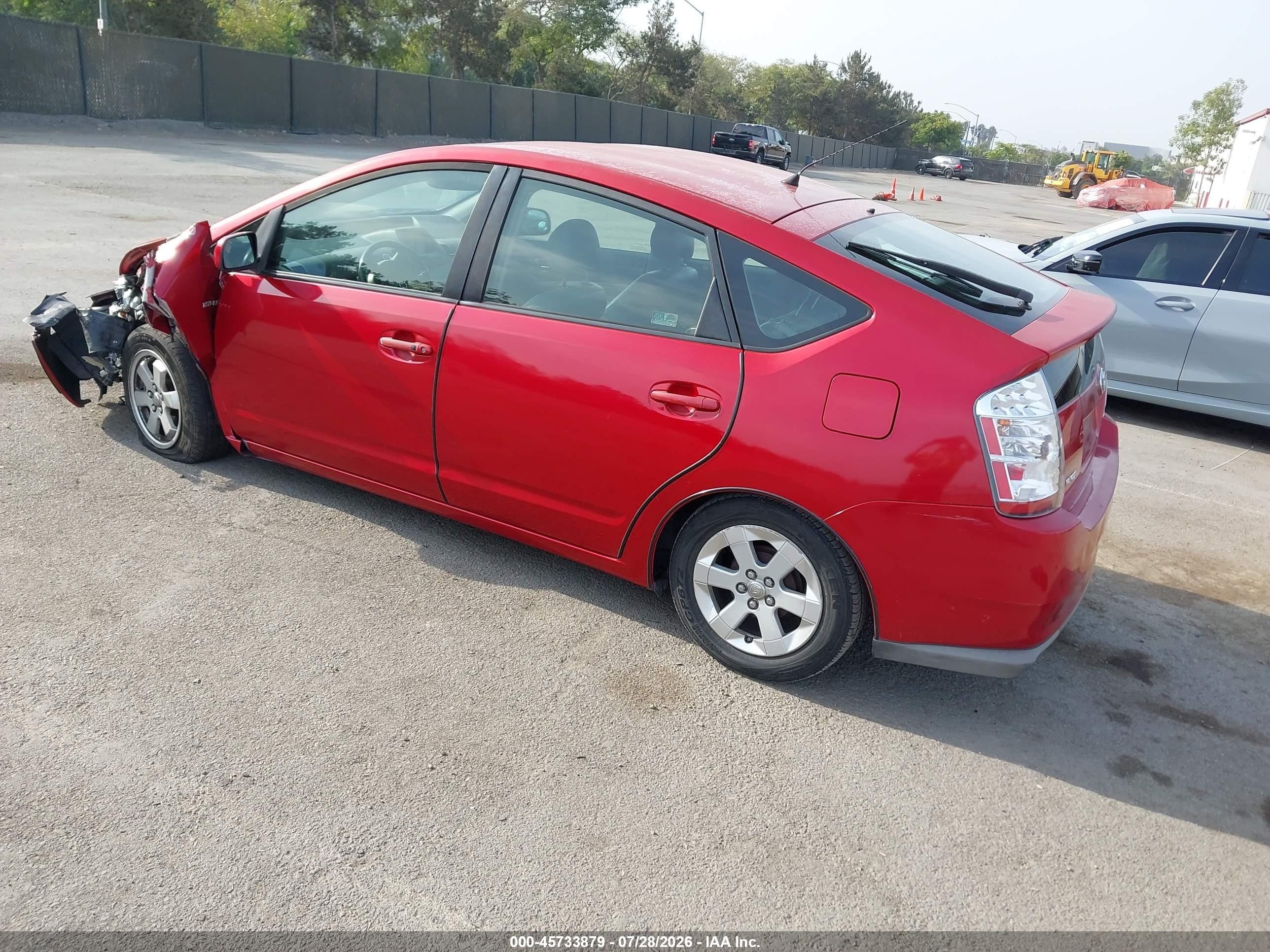 2008 Toyota Prius   Red vin: JTDKB20U587771090