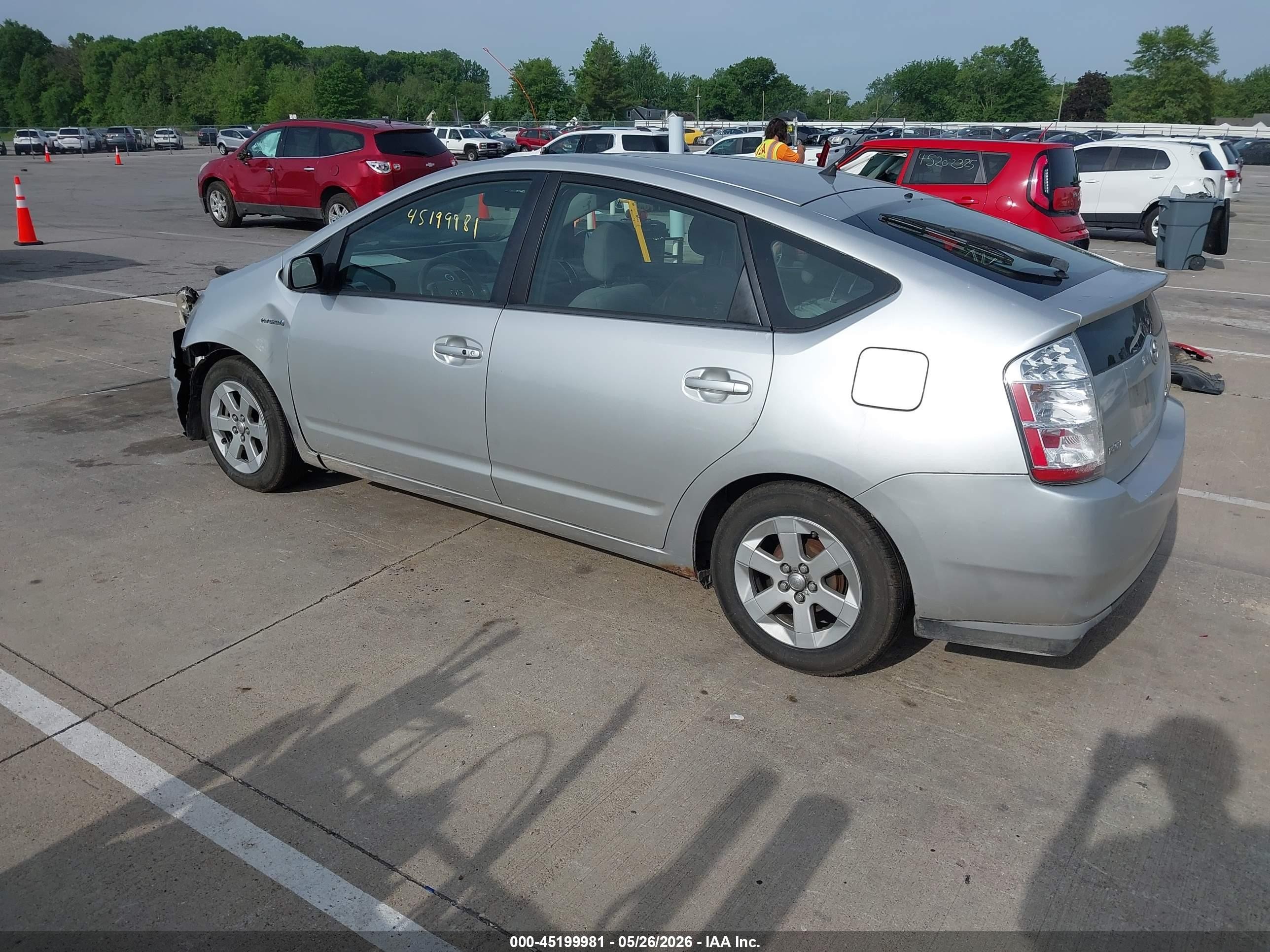 2008 Toyota Prius   Silver vin: JTDKB20U587806758