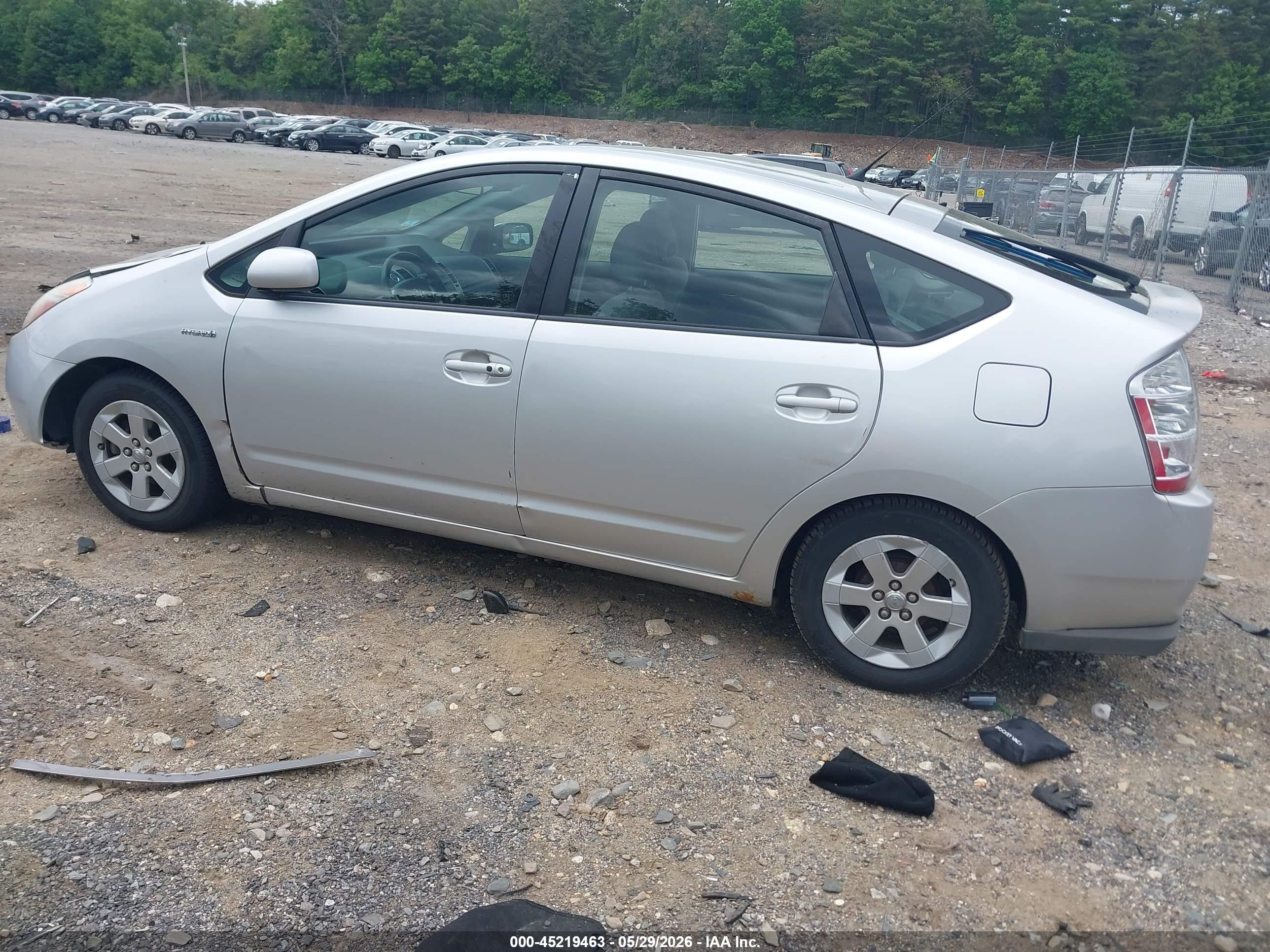 2009 Toyota Prius   Silver vin: JTDKB20U593483224