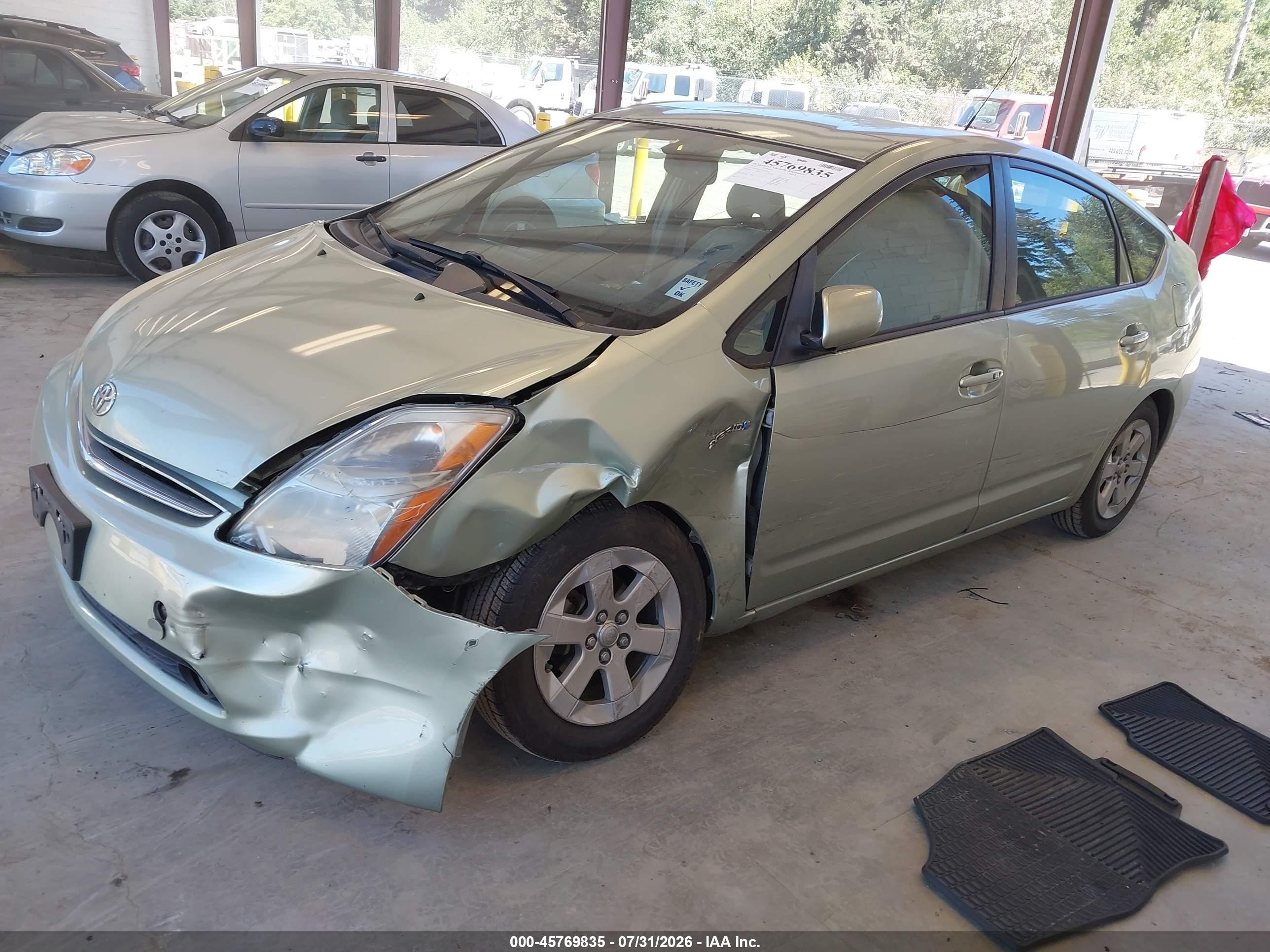 2009 Toyota Prius   Silver vin: JTDKB20U593530400