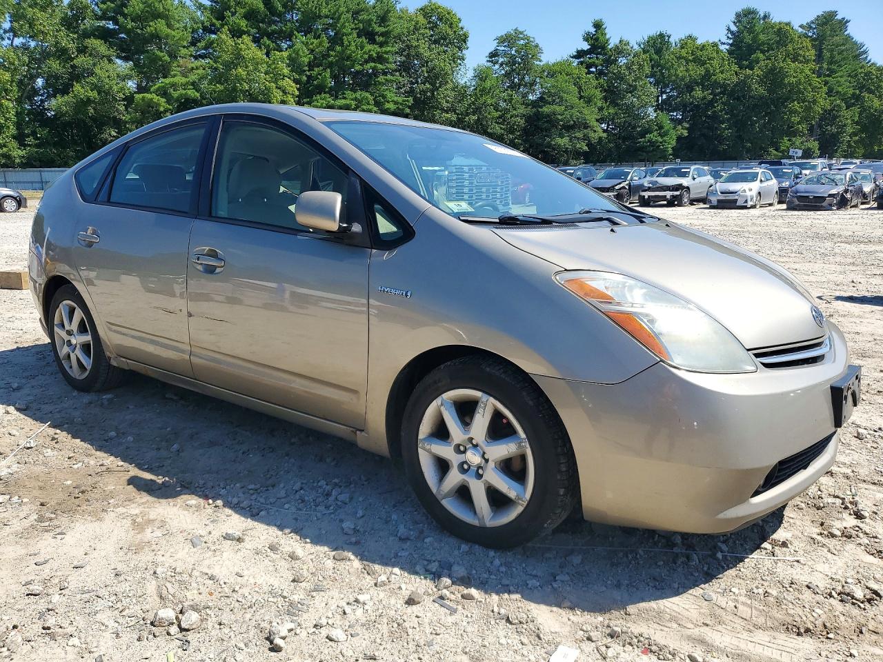 2009 Toyota Prius Touring Beige vin: JTDKB20U597842032