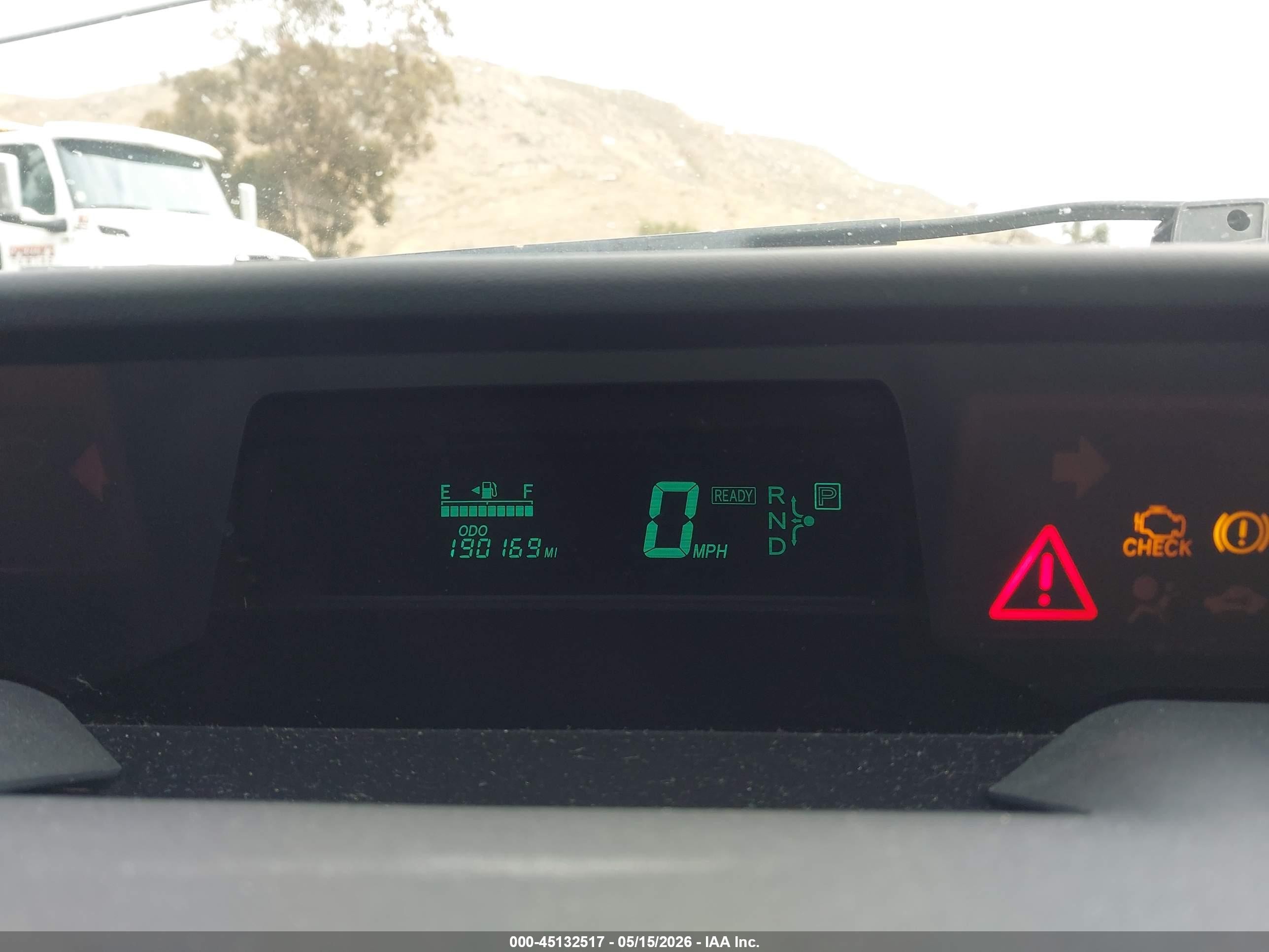 2004 Toyota Prius   Silver vin: JTDKB20U640080895