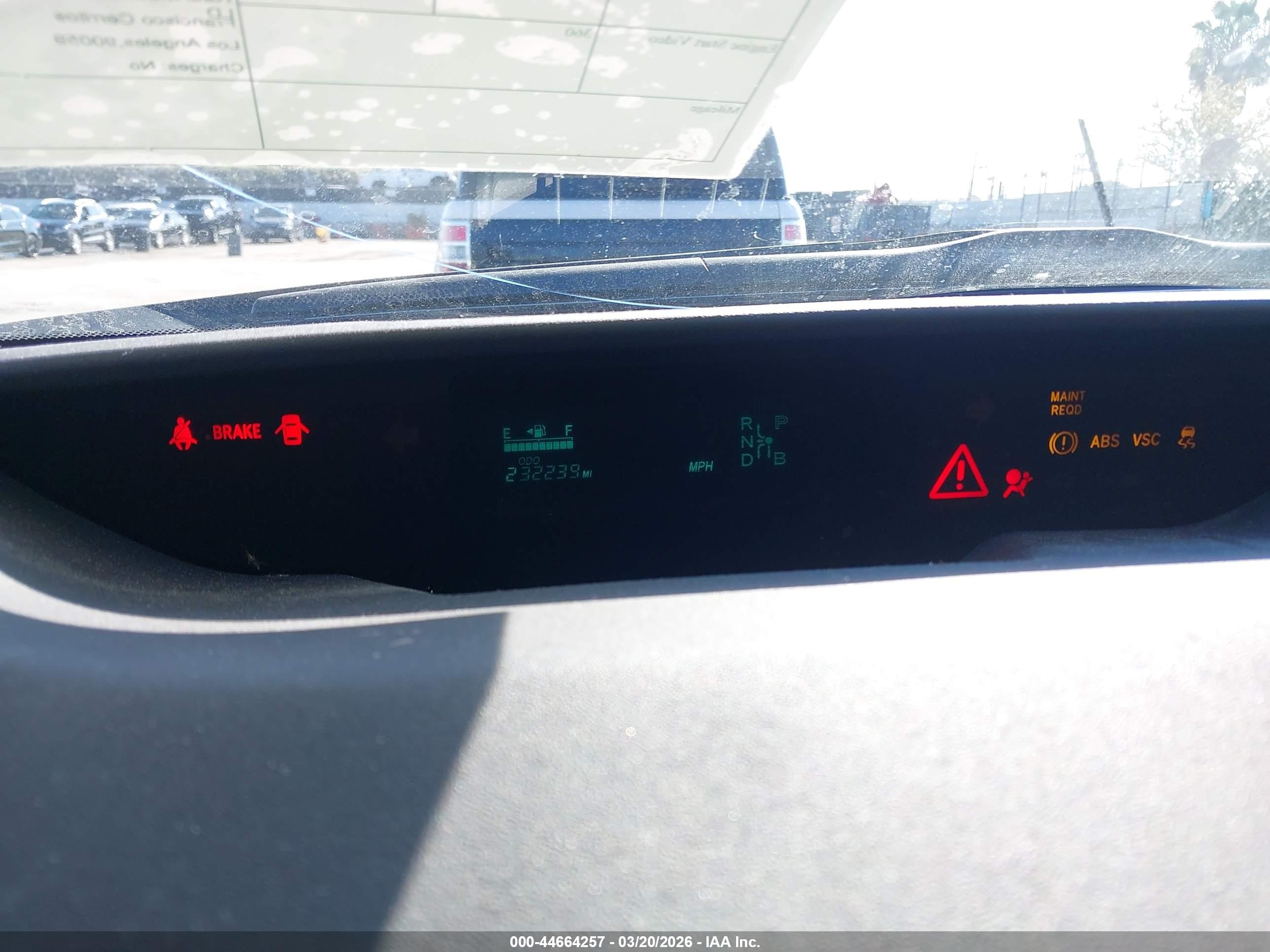 2005 Toyota Prius   Gray vin: JTDKB20U653019370