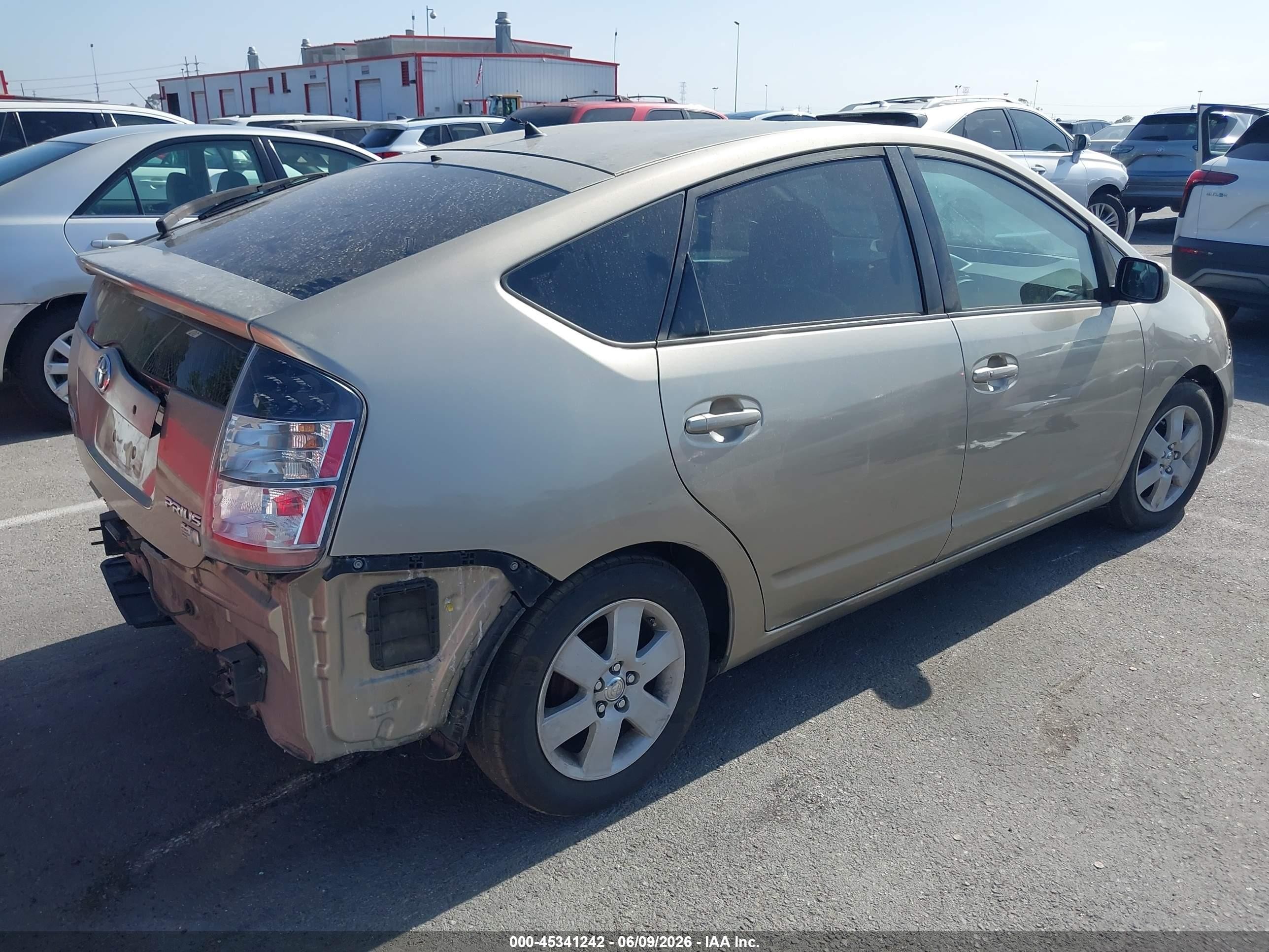 2005 Toyota Prius   Beige vin: JTDKB20U653024262