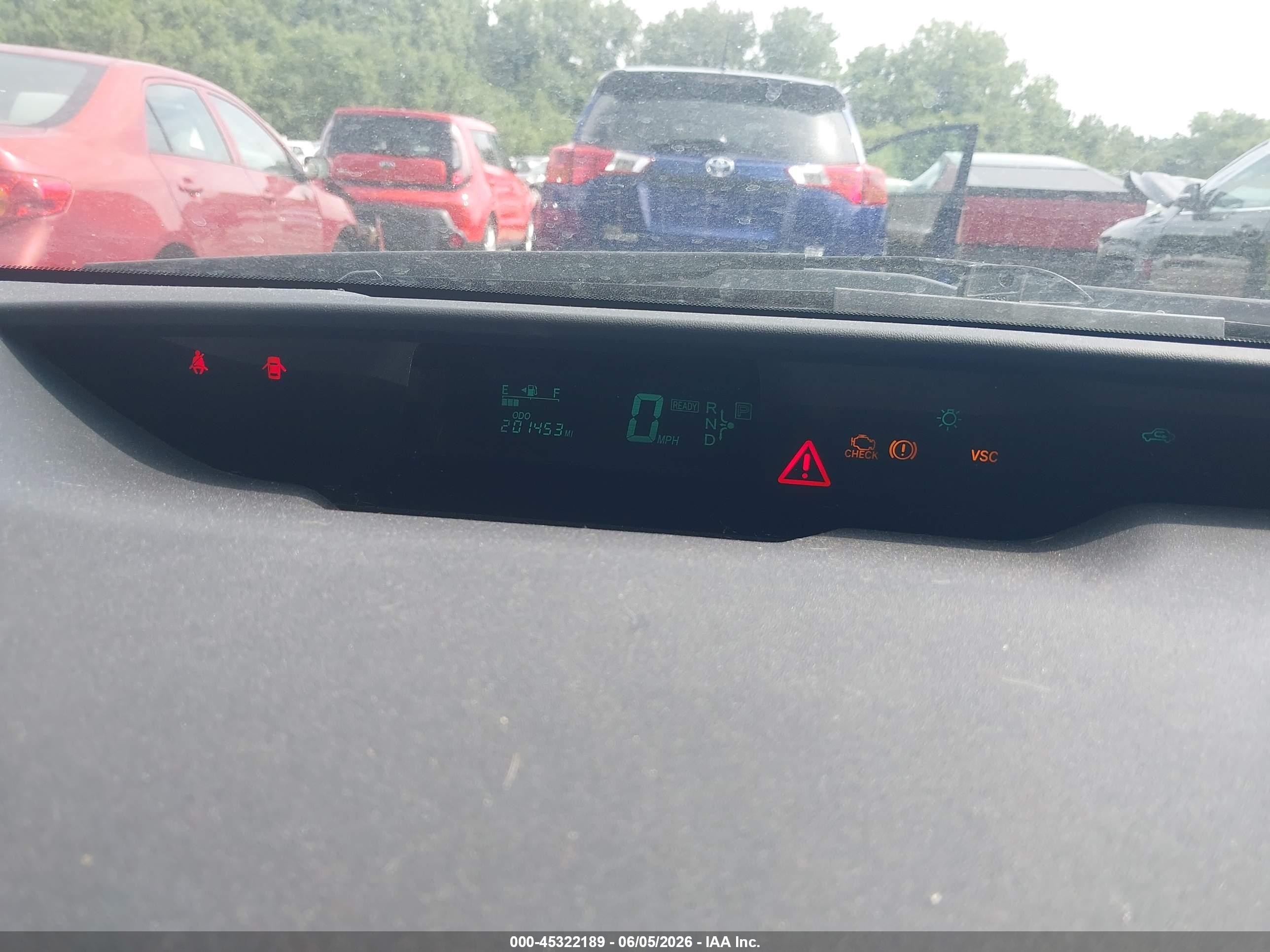 2005 Toyota Prius Silver vin: JTDKB20U653024651