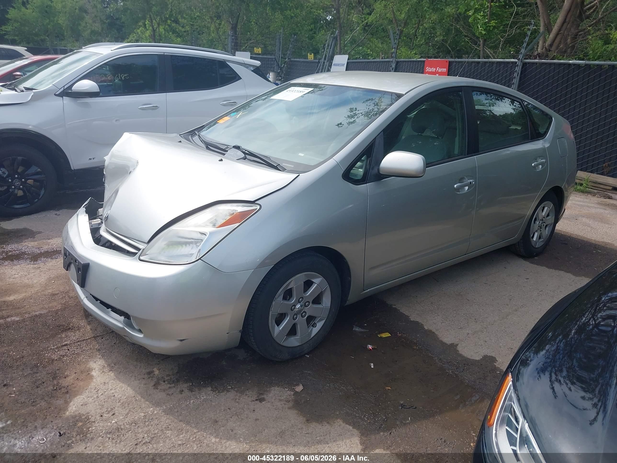 2005 Toyota Prius Серебряный vin: JTDKB20U653024651