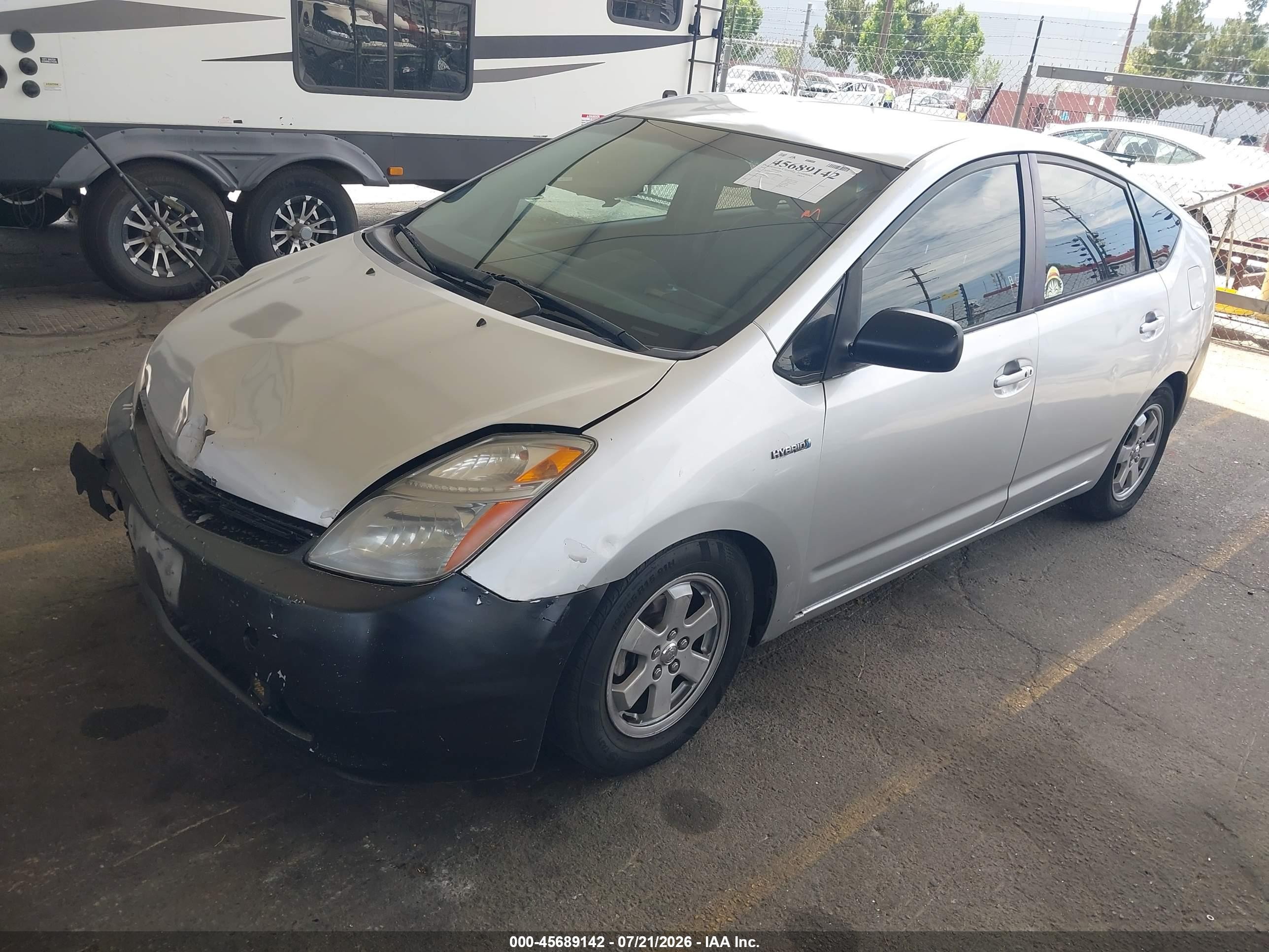 2005 Toyota Prius Серебряный vin: JTDKB20U653119274