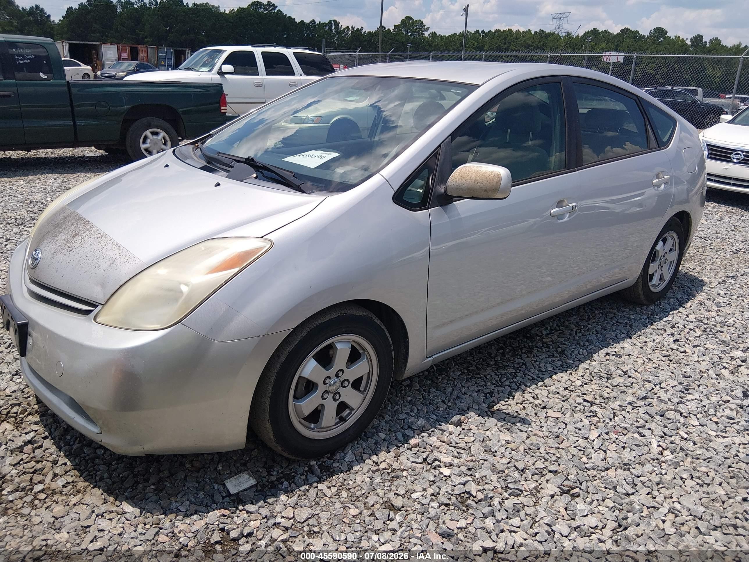 2005 Toyota Prius   Серебряный vin: JTDKB20U657036288