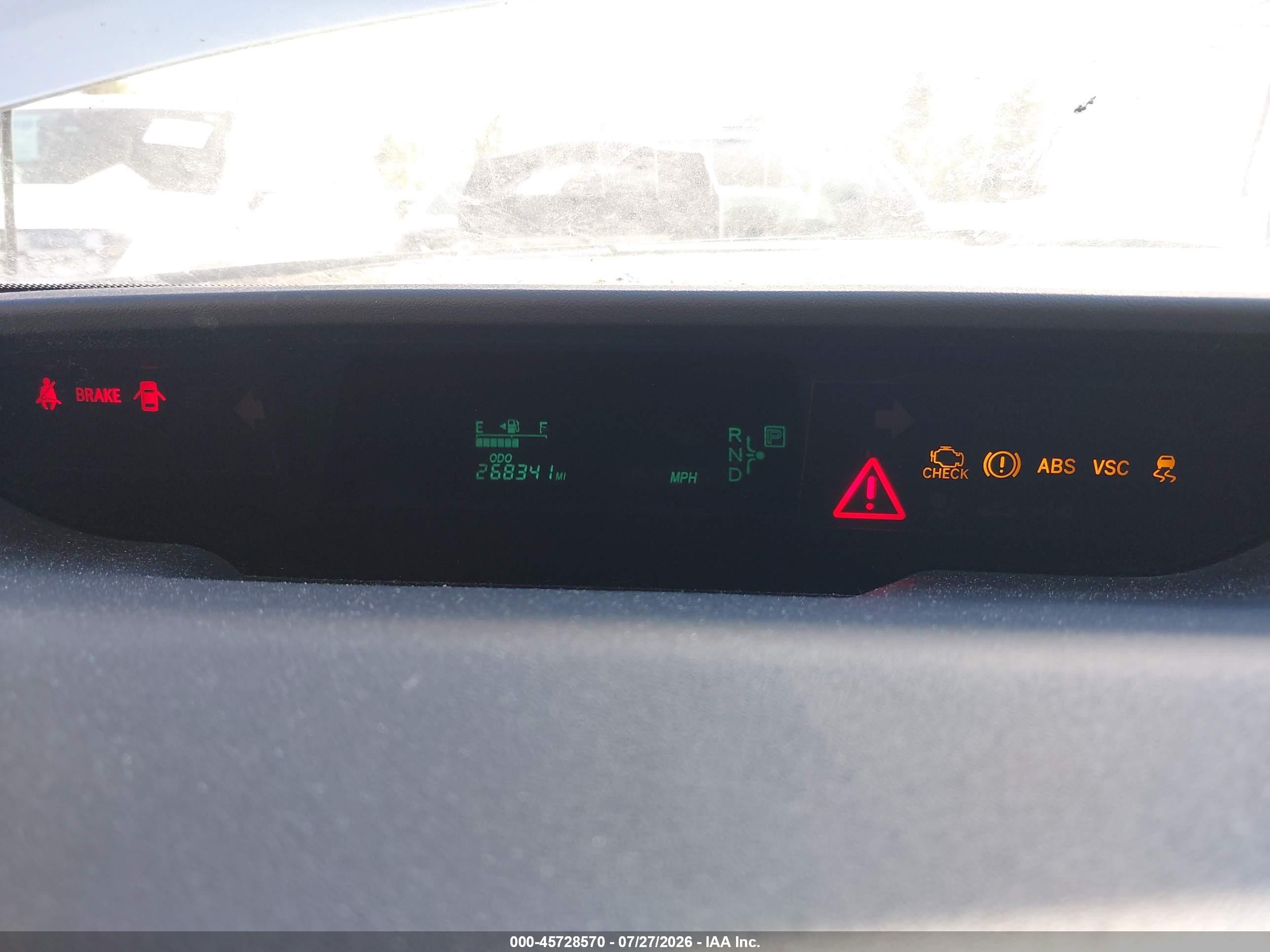 2005 Toyota Prius   Silver vin: JTDKB20U657057142