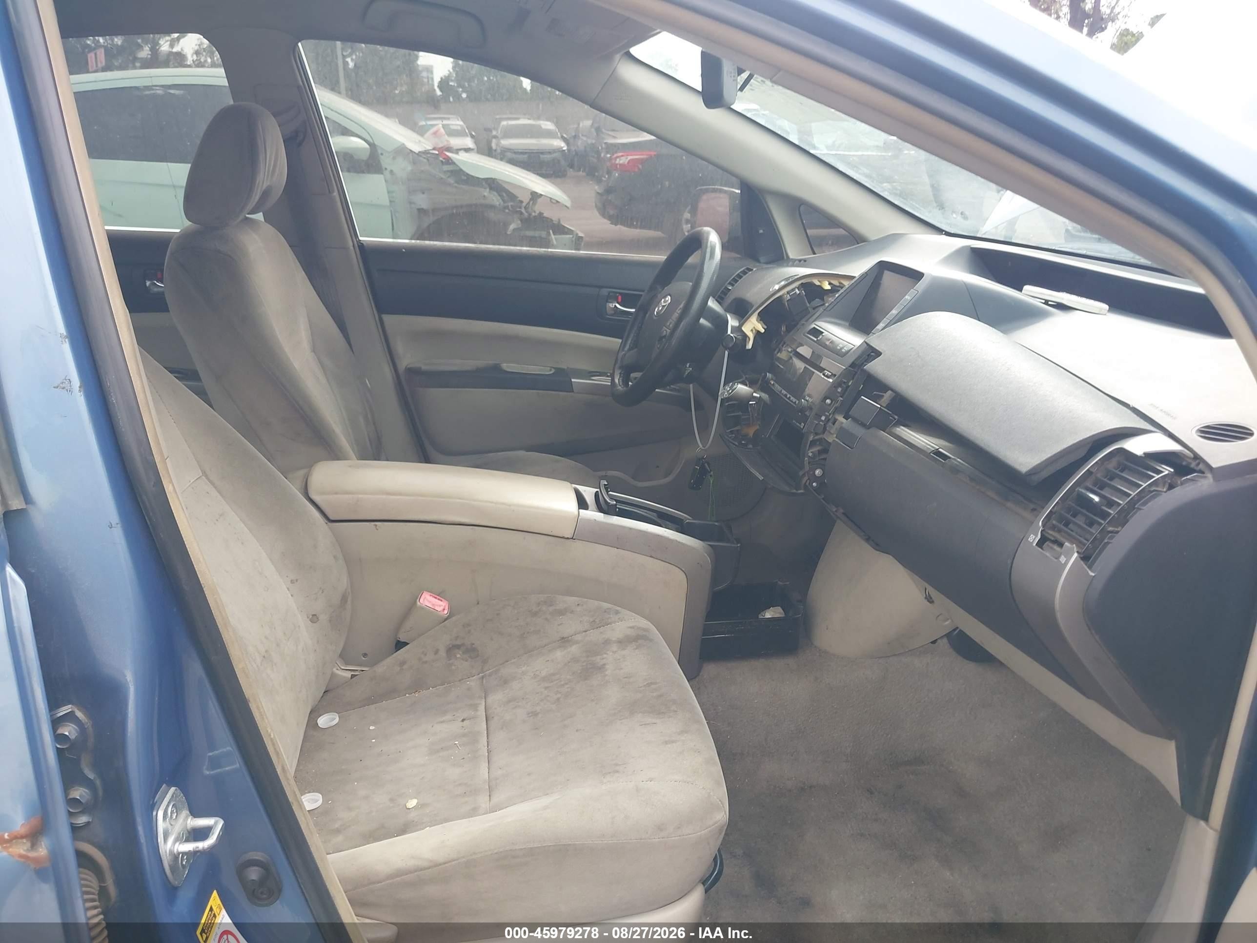 2006 Toyota Prius   Blue vin: JTDKB20U663150624