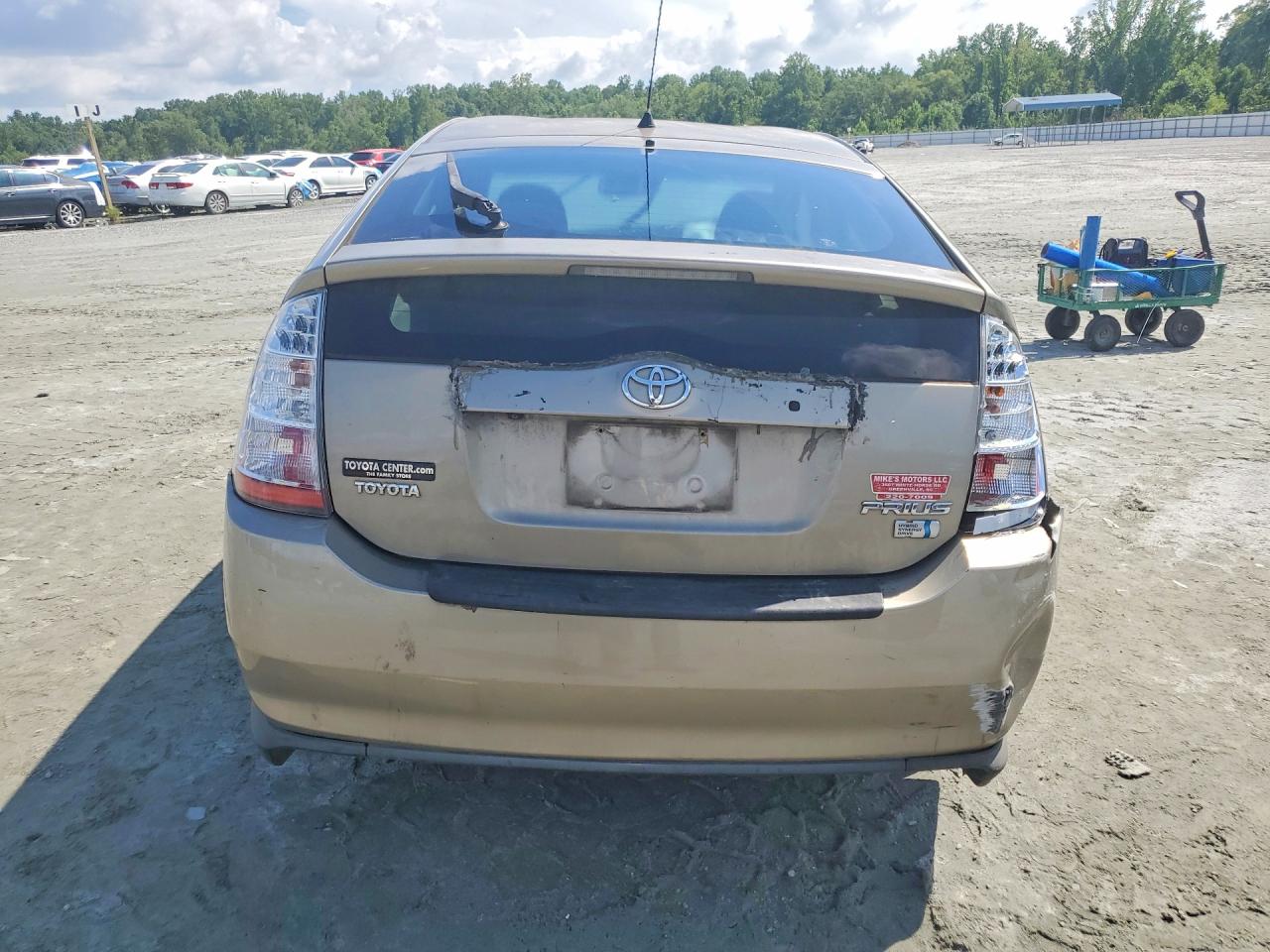 2006 Toyota Prius Base Gold vin: JTDKB20U663170775