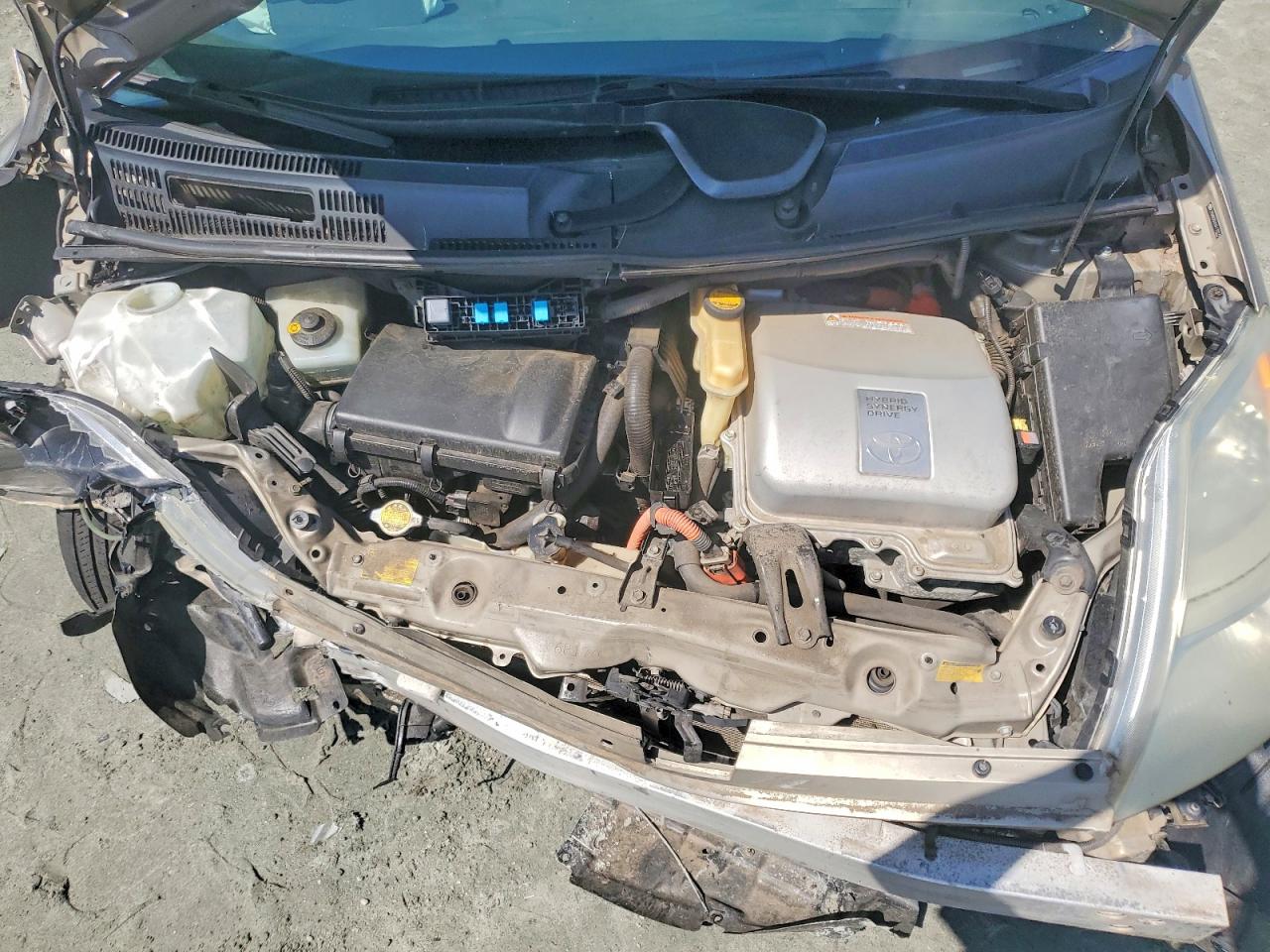 2006 Toyota Prius Base Gold vin: JTDKB20U663170775